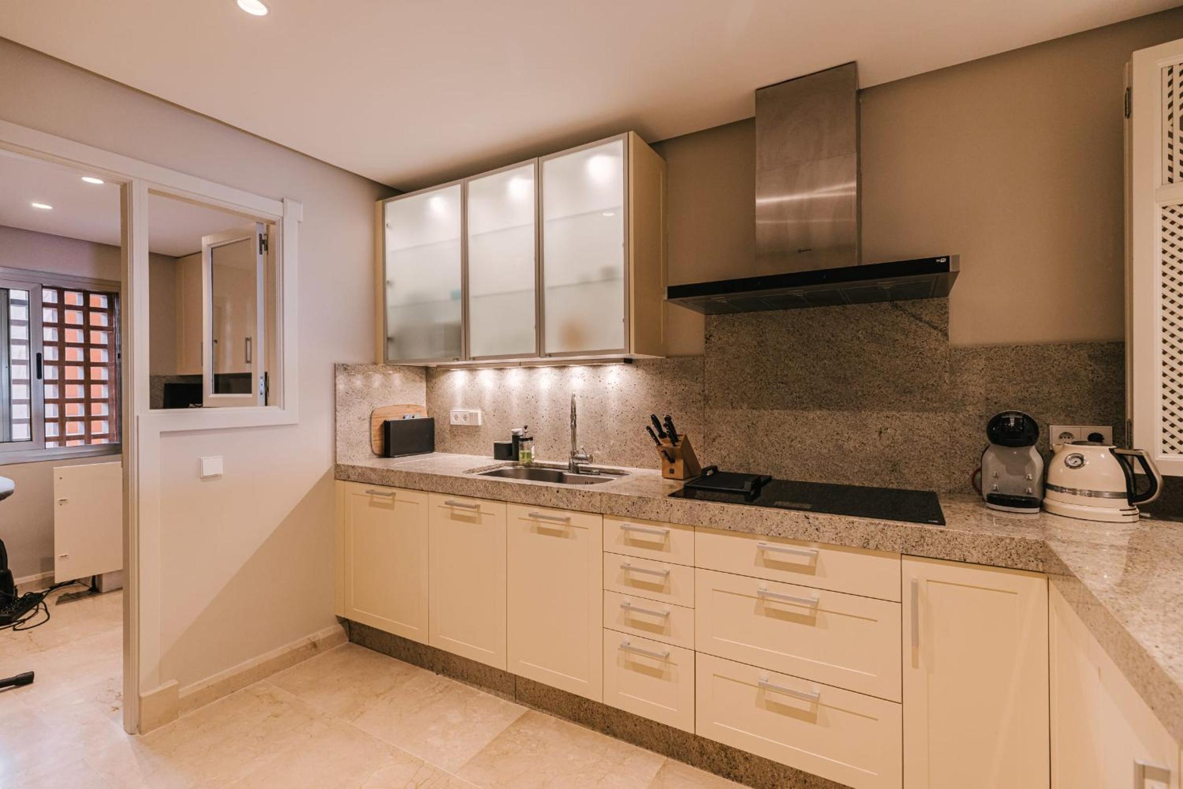 Luxury sea views apartment