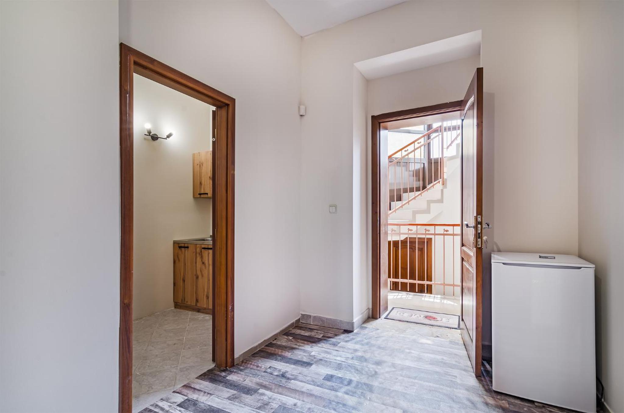 Vintage House 1