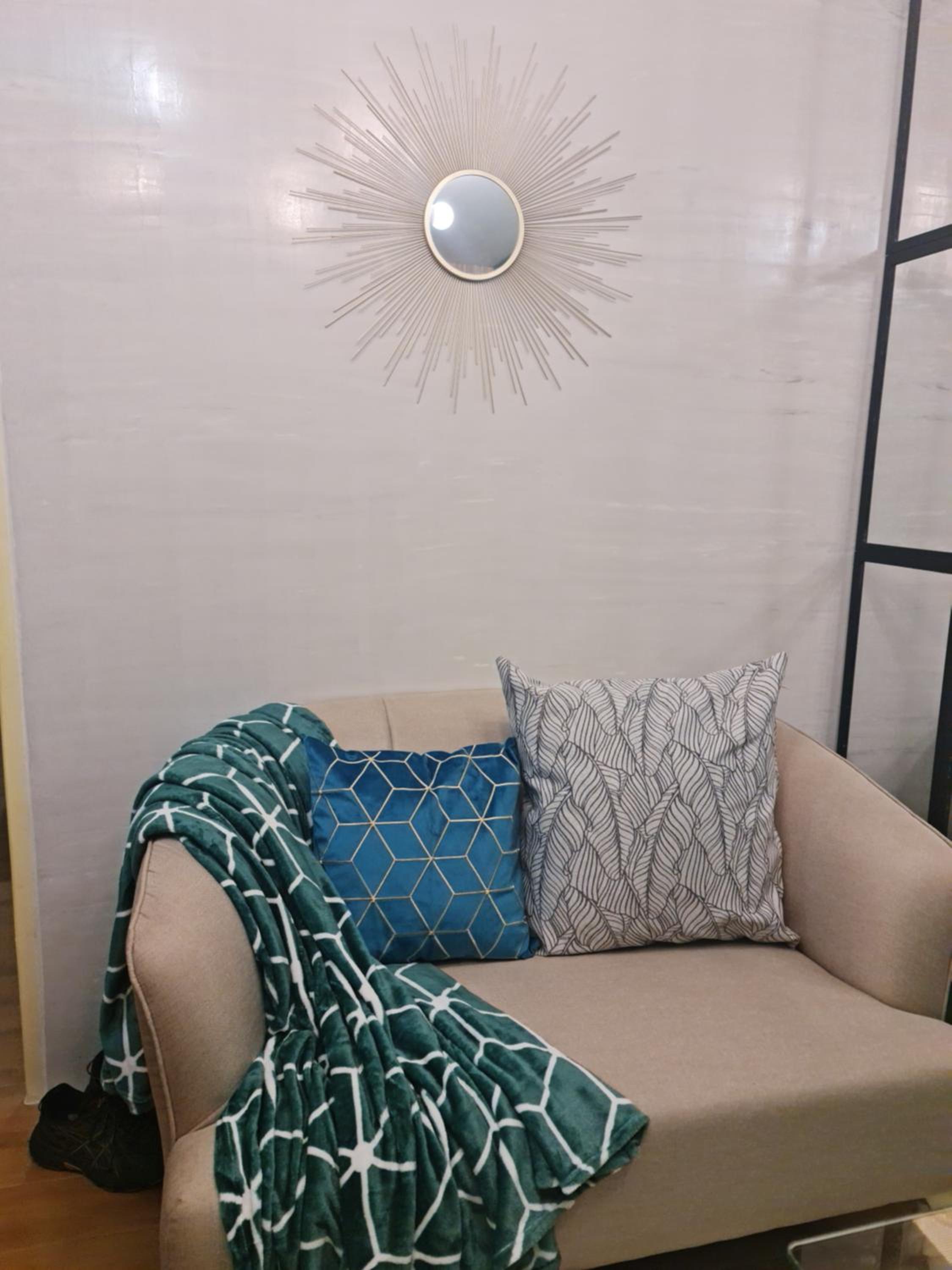 Cozy 2 bedroom Condo in Davao near Airport with balcony view 5