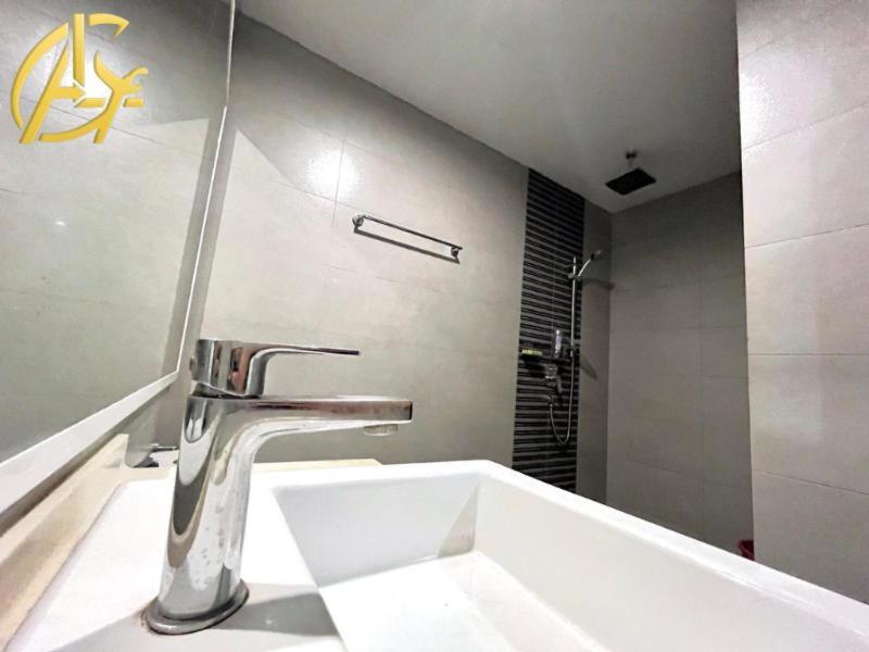 Honeymoon Suite By A Legacy Hotel - KLCC Lake View