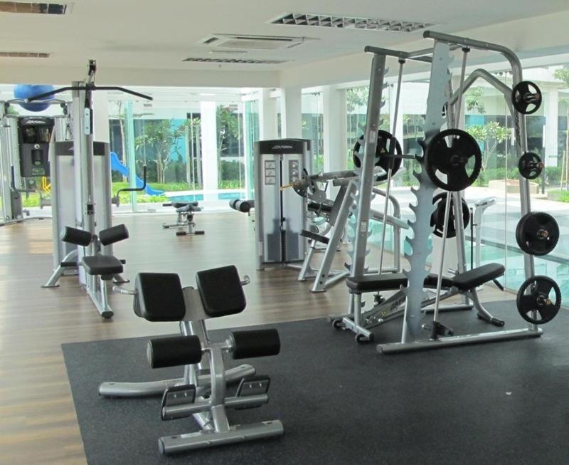 Honeymoon Suite By A Legacy Hotel - KLCC Lake View