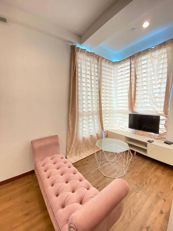 Honeymoon Suite By A Legacy Hotel - KLCC Lake View
