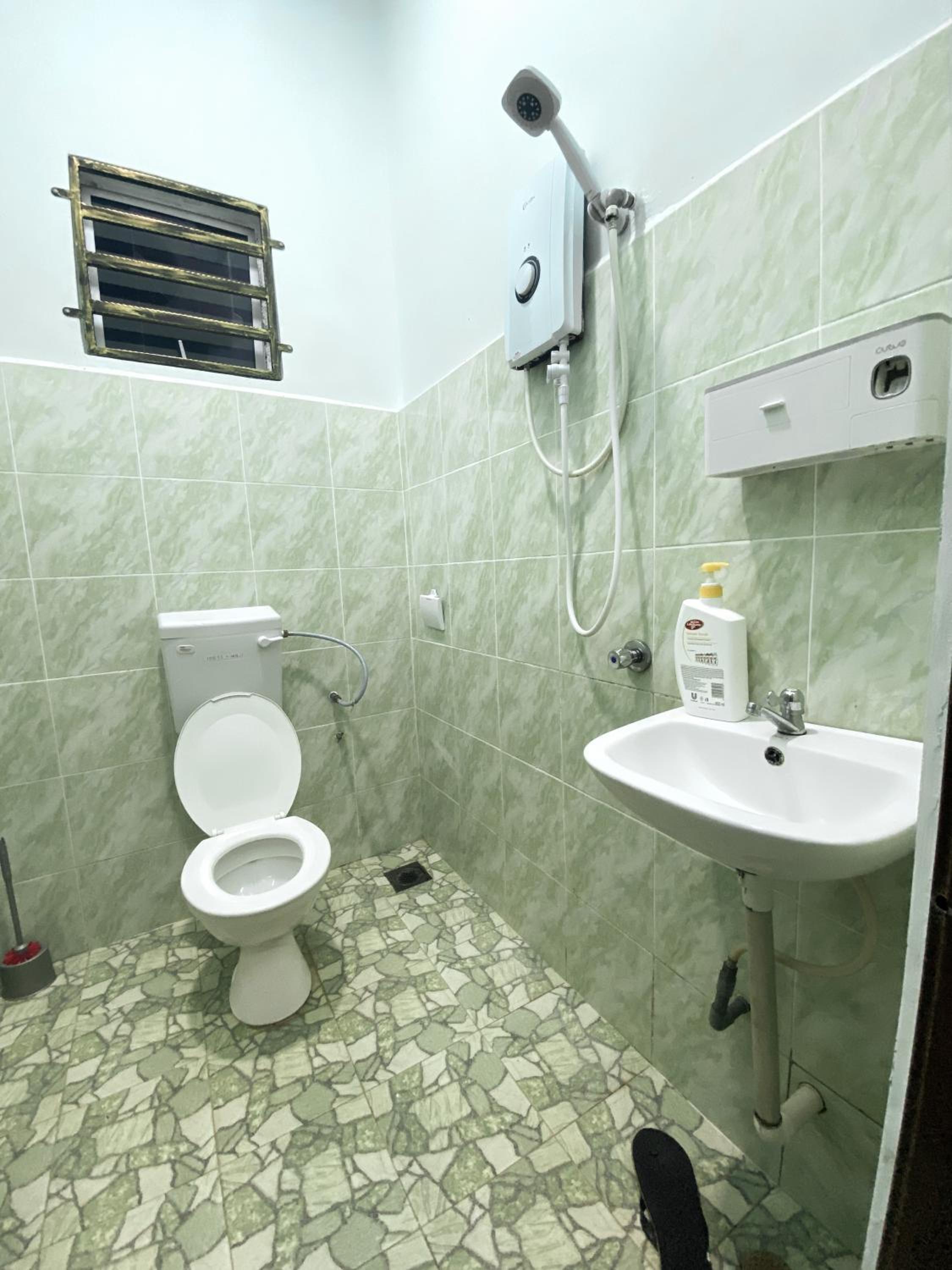 Photo 12