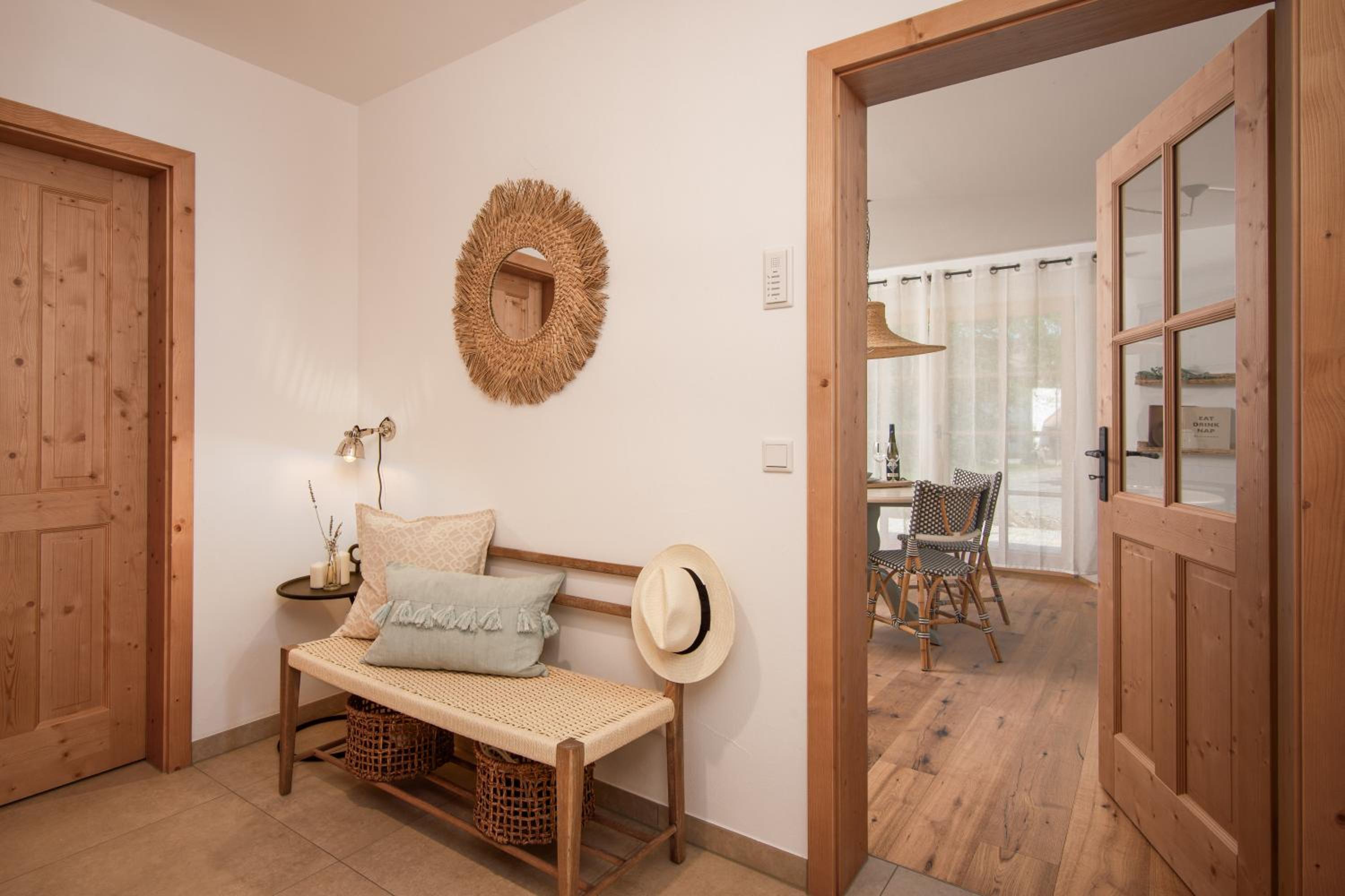 MY STAY- Erholung zwischen See und Bergen, neu erbaute Apartments im modernen Landhausstil mit Bergblick, familienfreundlich
