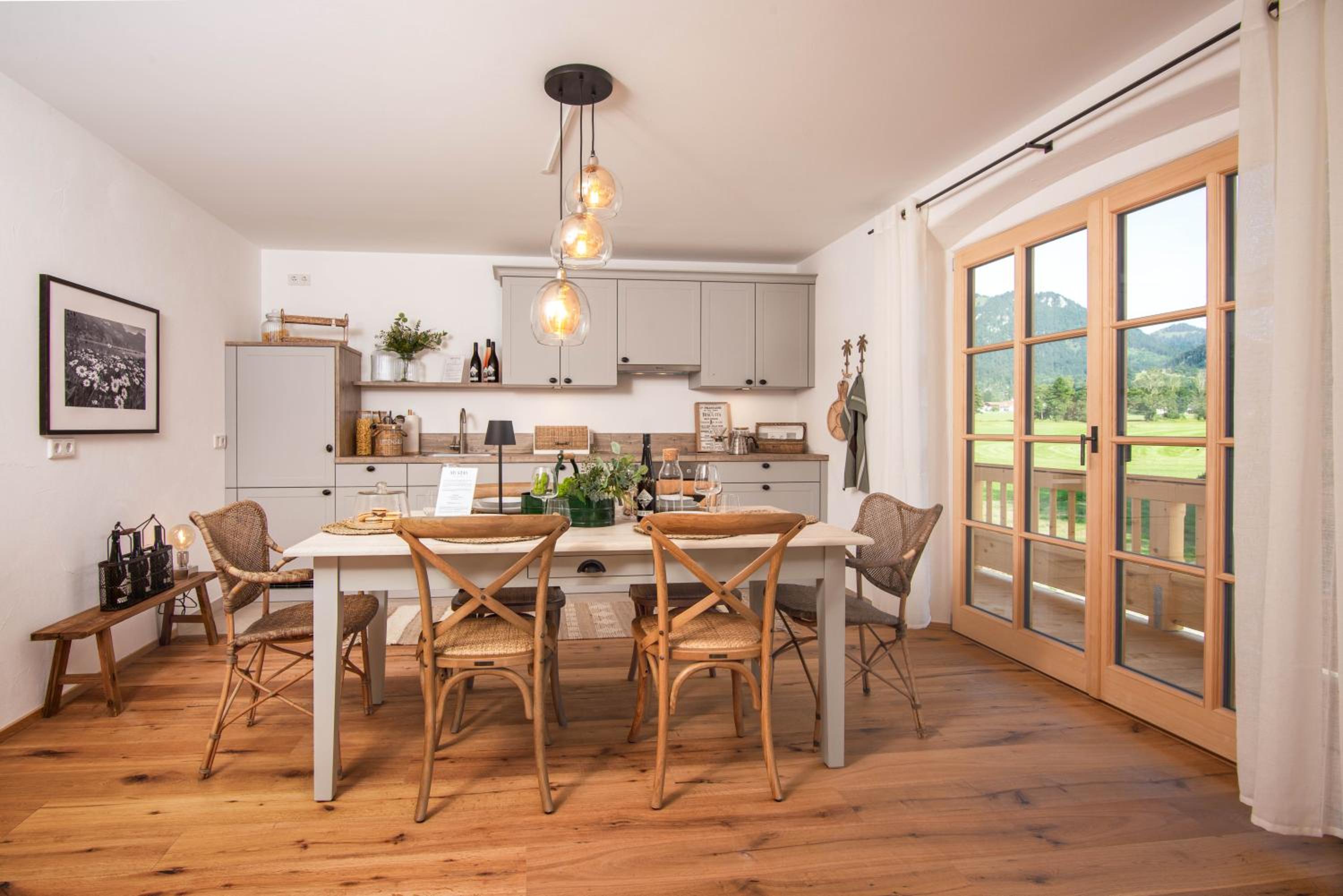 MY STAY- Erholung zwischen See und Bergen, neu erbaute Apartments im modernen Landhausstil mit Bergblick, familienfreundlich