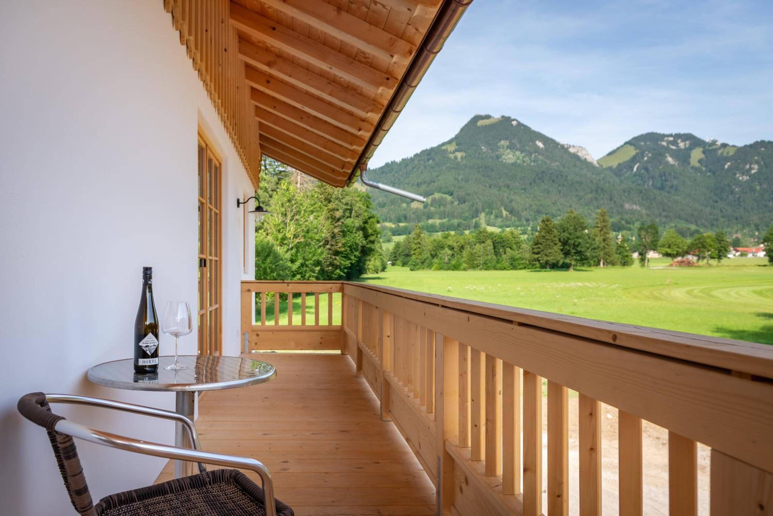 MY STAY- Erholung zwischen See und Bergen, neu erbaute Apartments im modernen Landhausstil mit Bergblick, familienfreundlich