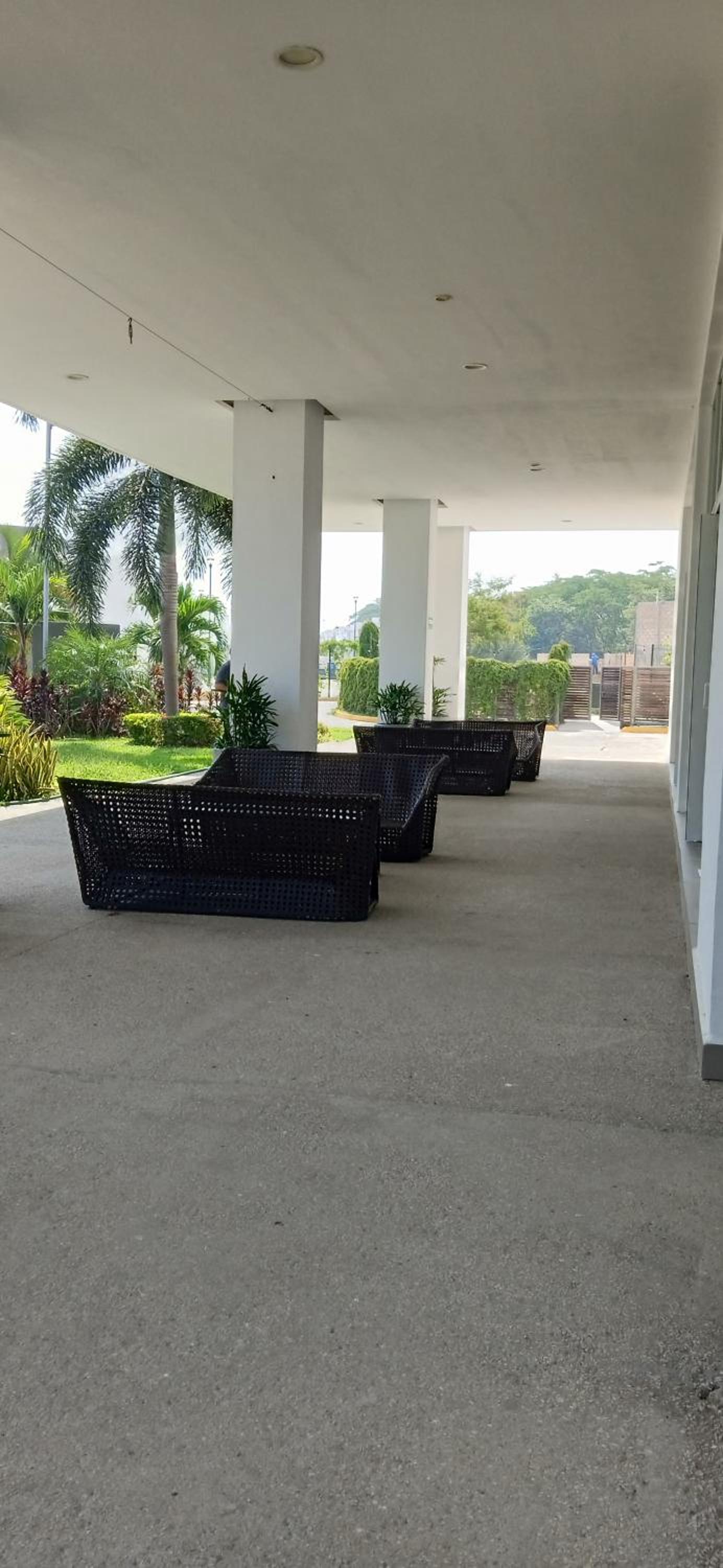 Puerta Dorada country