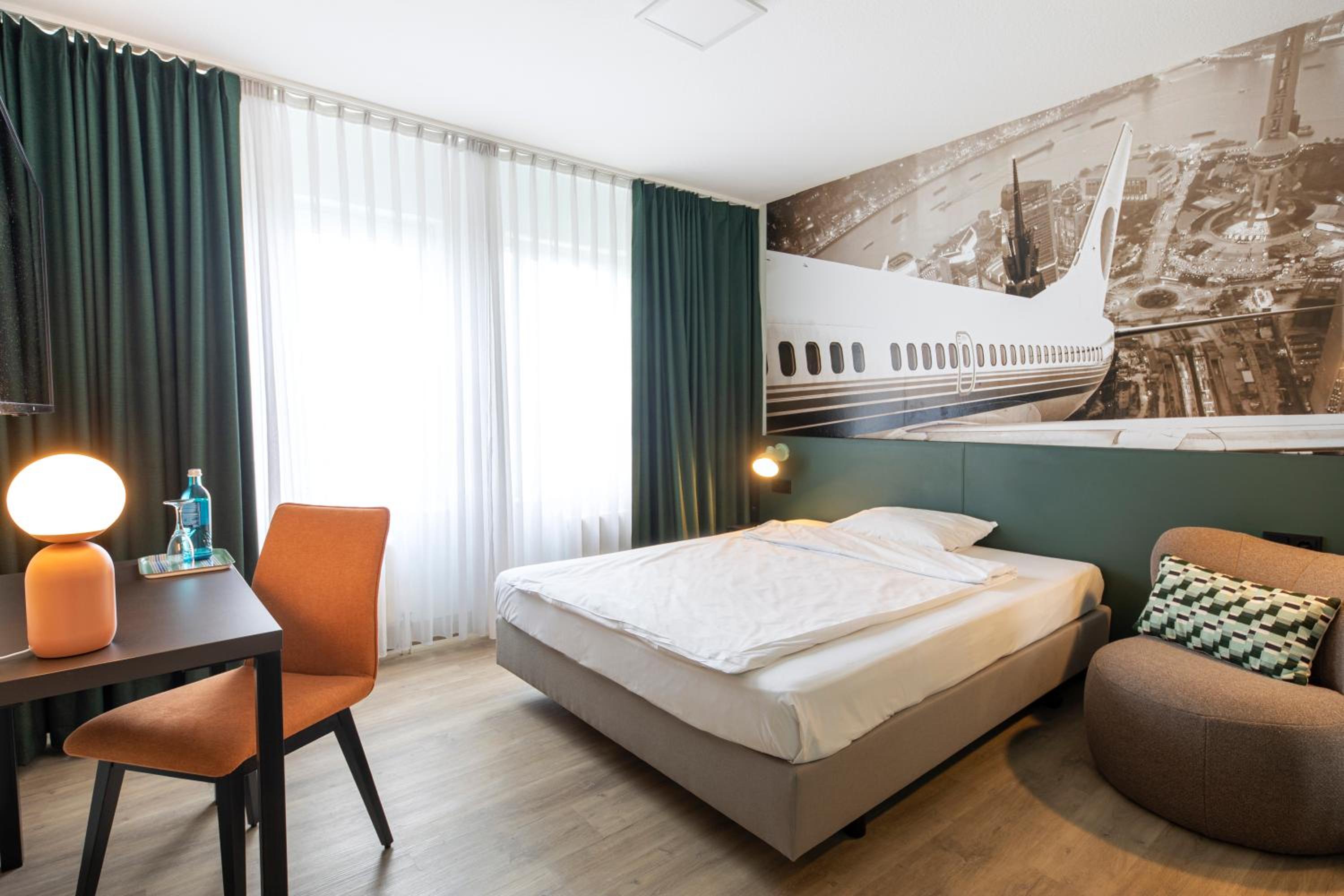 ACHAT Hotel Frankfurt Airport - Property Image 6