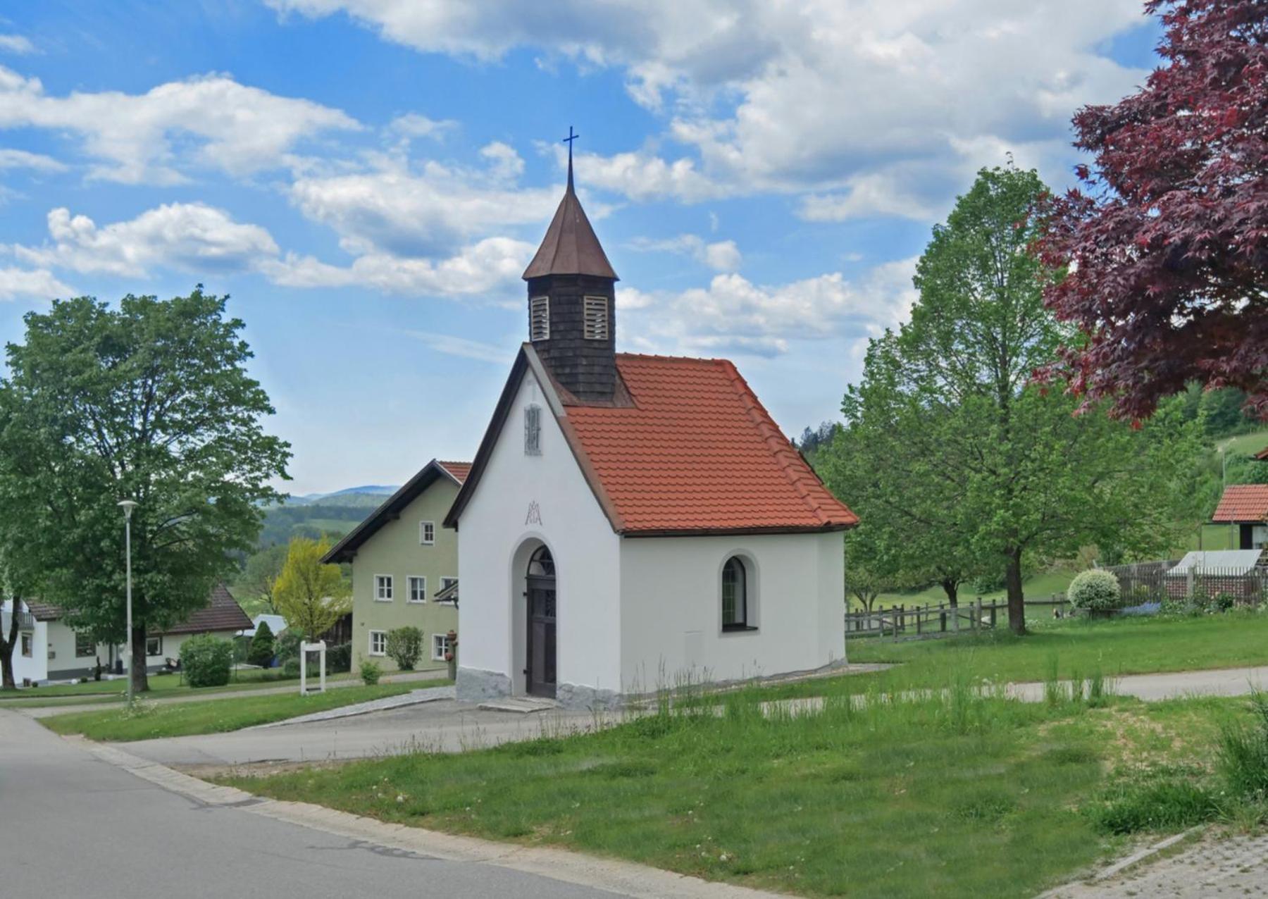 400qm bayerische VILLA 2500qm uneinsehbarer Garten in beliebter Urlaubsregion