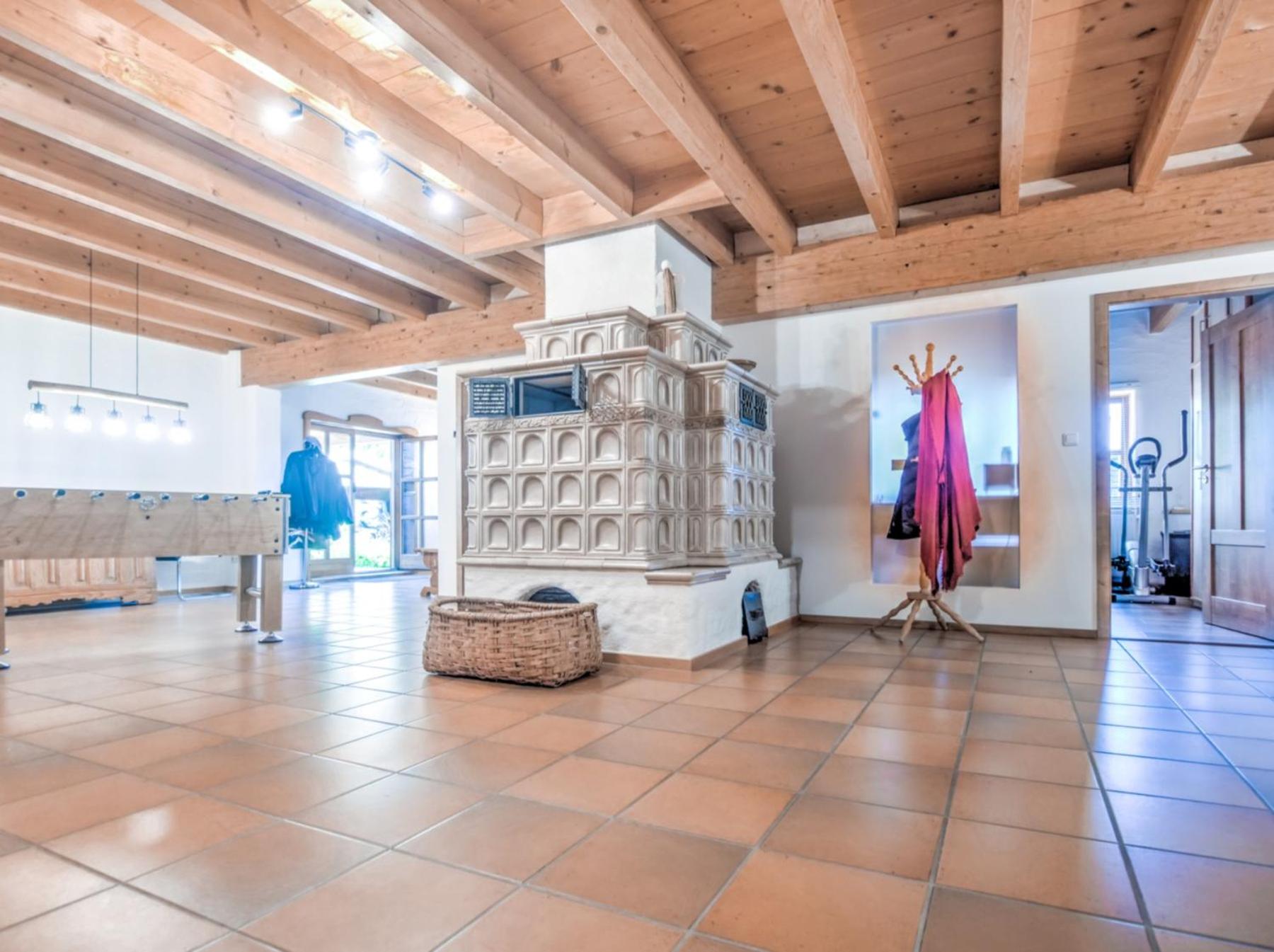 400qm bayerische VILLA 2500qm uneinsehbarer Garten in beliebter Urlaubsregion
