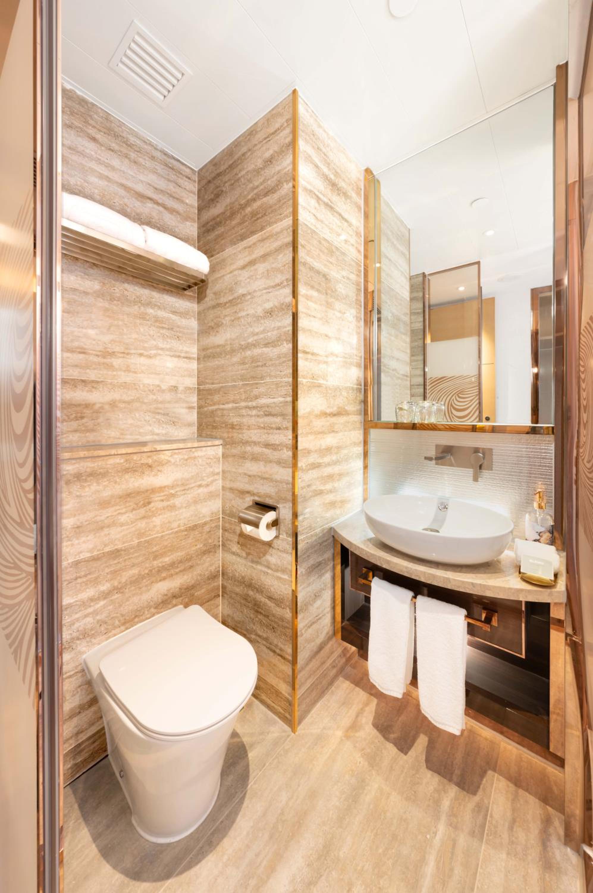 Regala Skycity Hotel by Regal Hotels