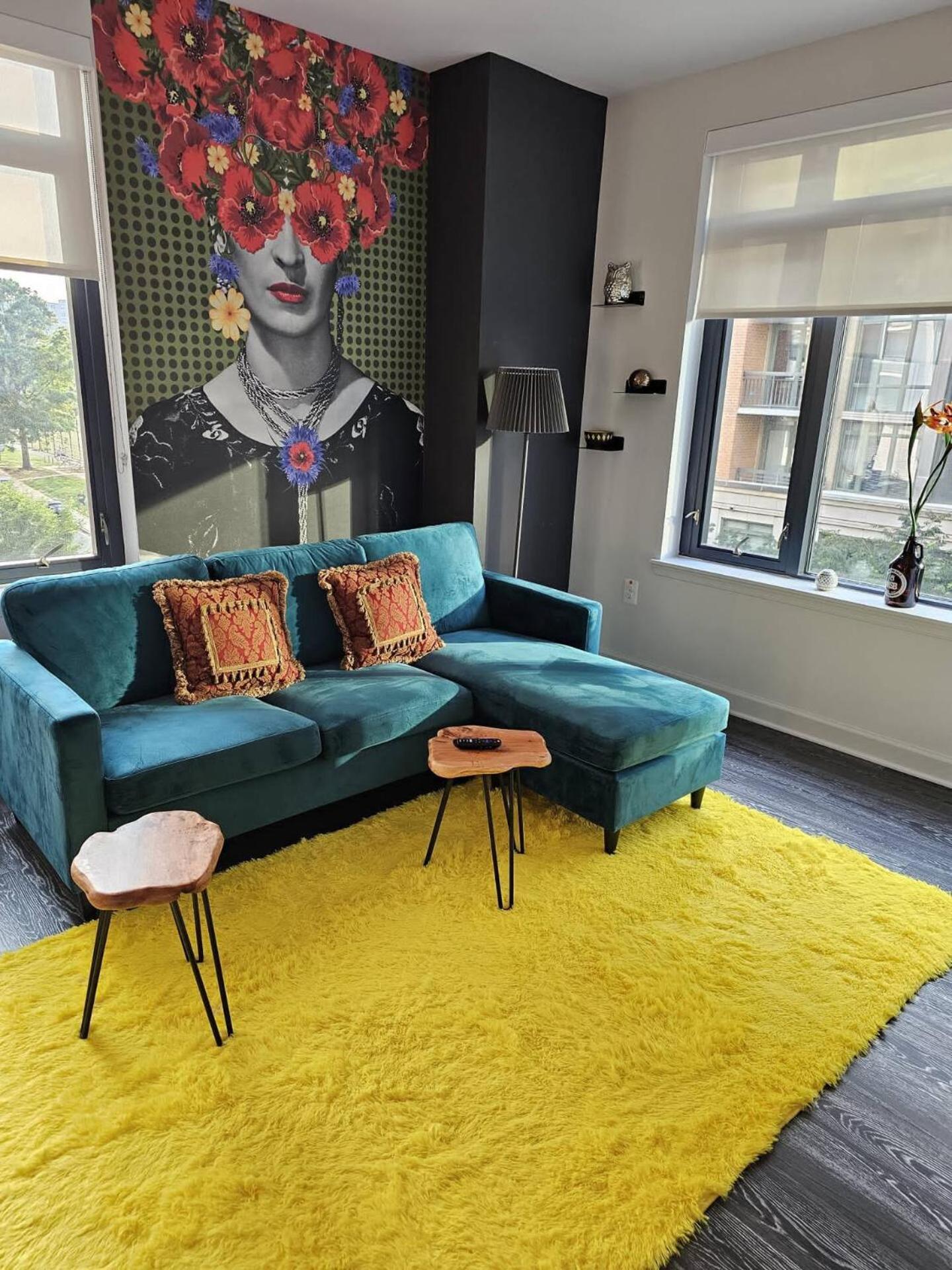 Luxe 1 Bdrm *Rooftop deck* Gym - Free Garage Parking!