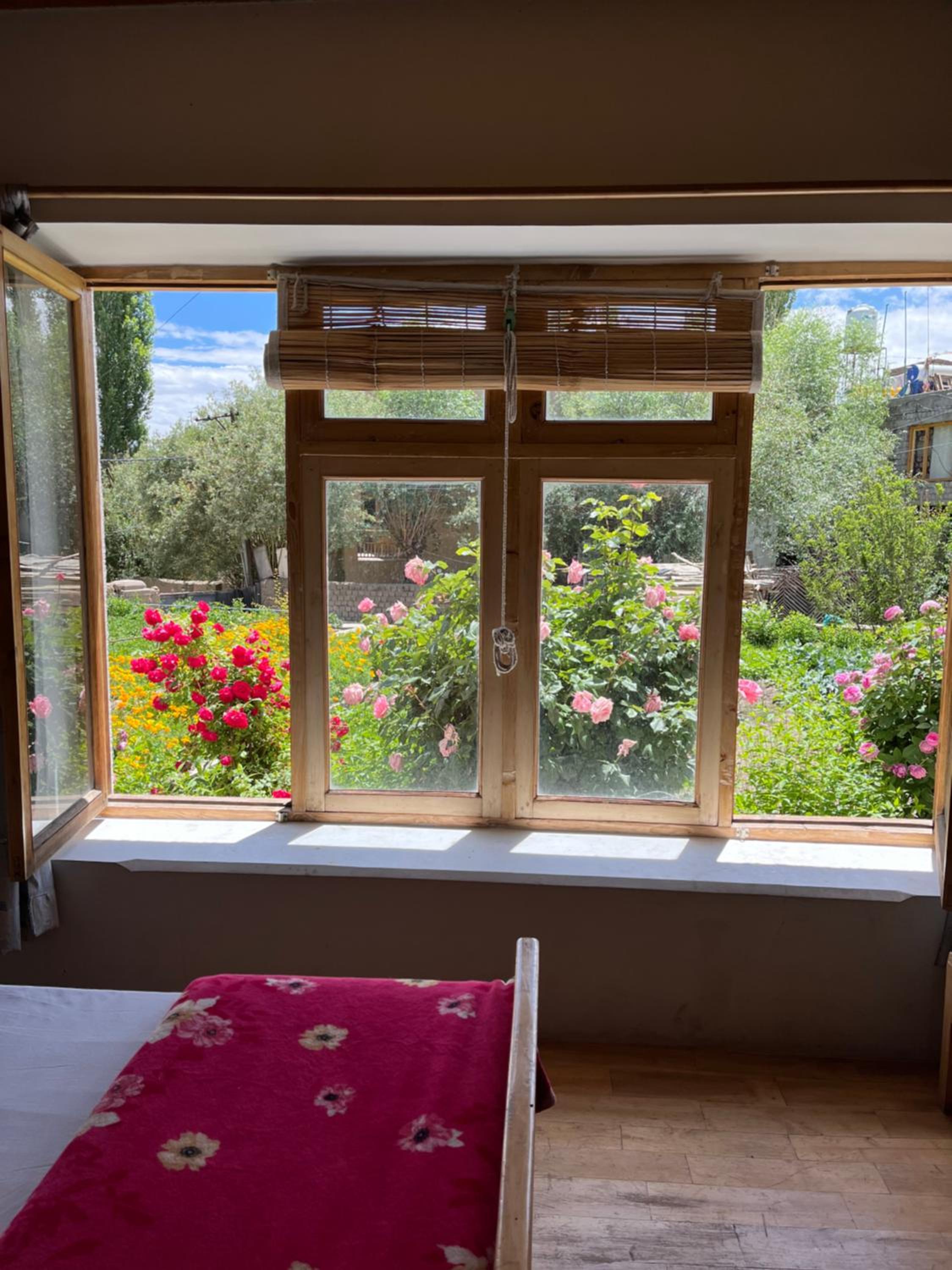 Chakzot garden house