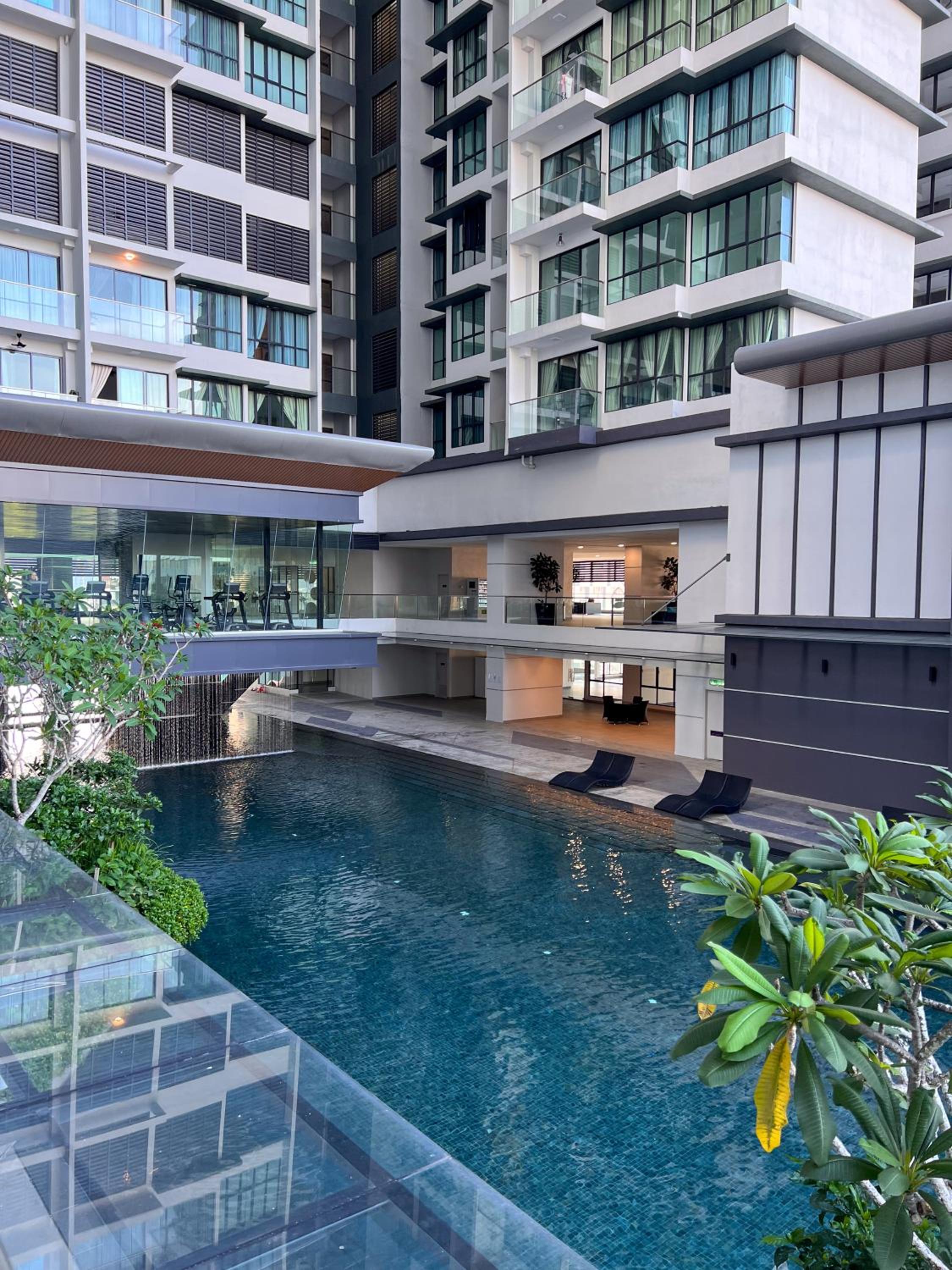 Lavile Homestay near Sunway Velocity and MRT Maluri by Iconique