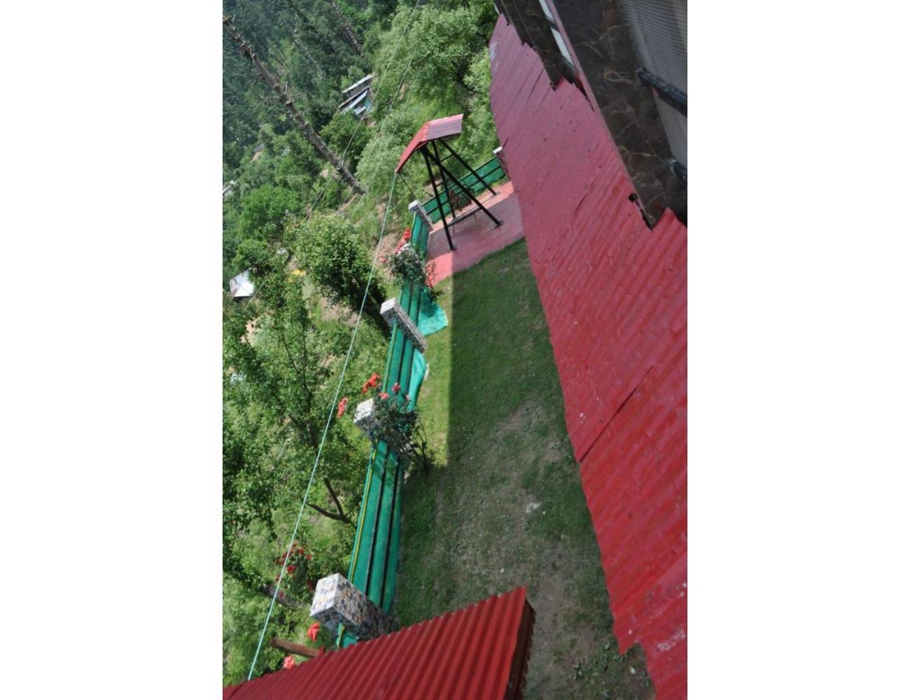 Safaya Paying Guest House and Home Stay, Patnitop view 2