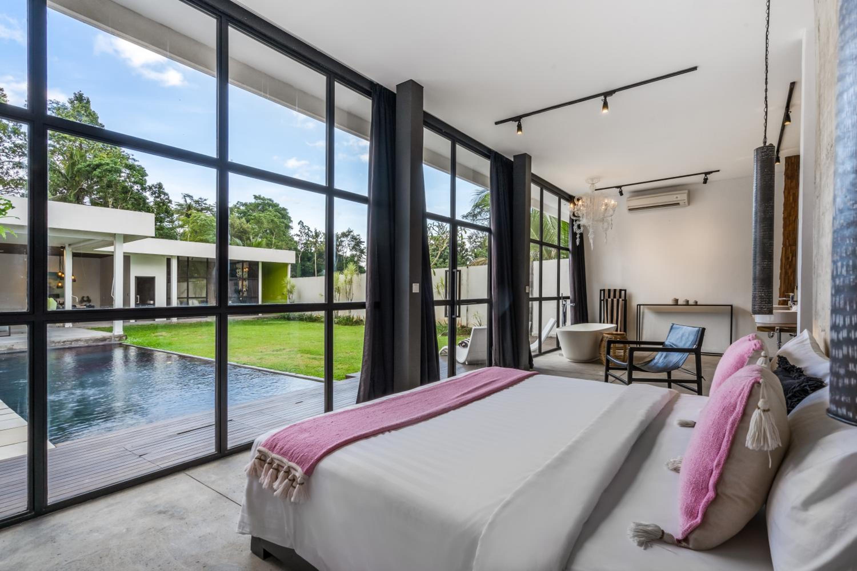 Villa Loft Valilana by BaliSuperHost view 4