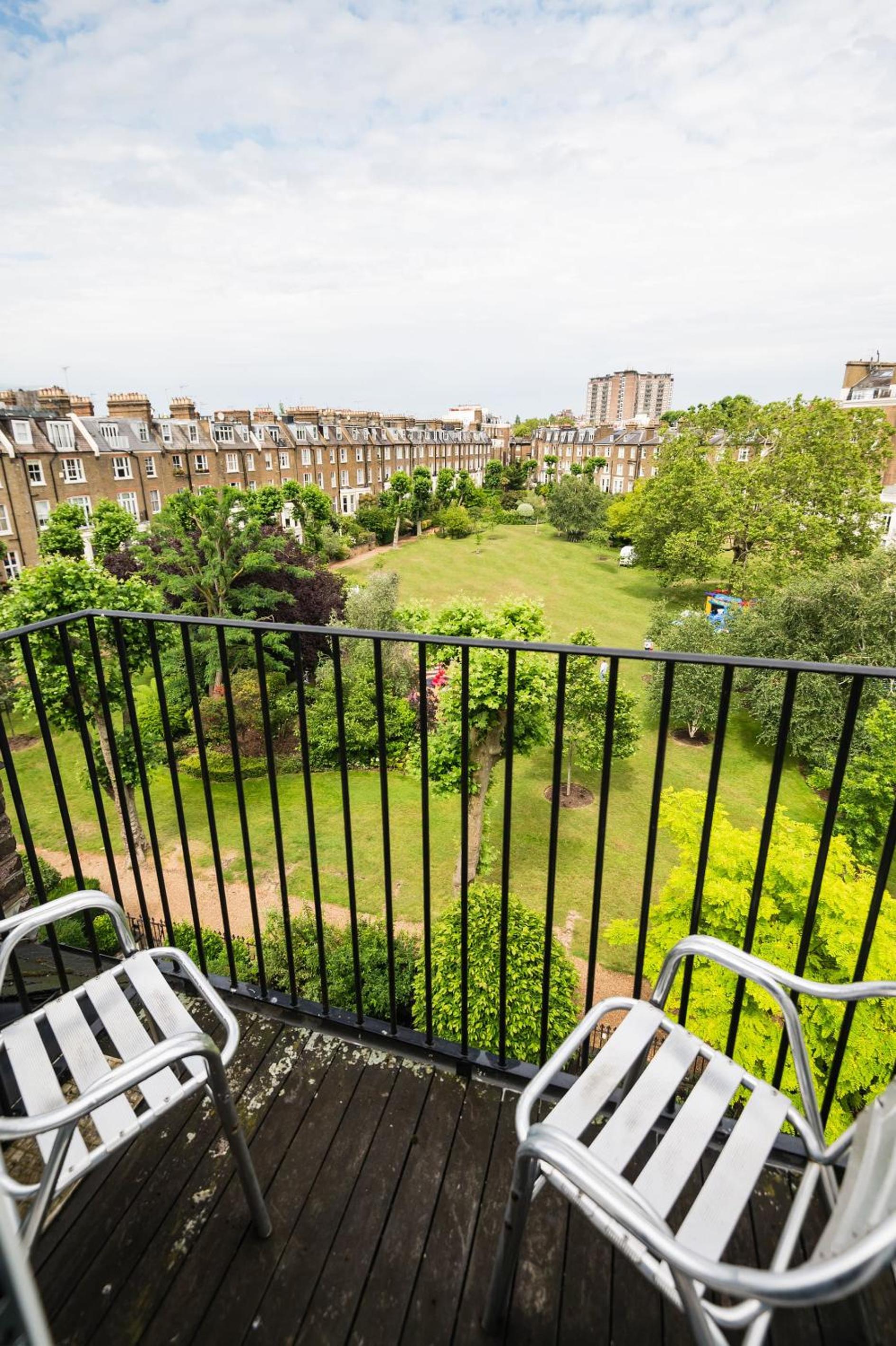 The Luxury 'Treehouse' - One bed Little Venice