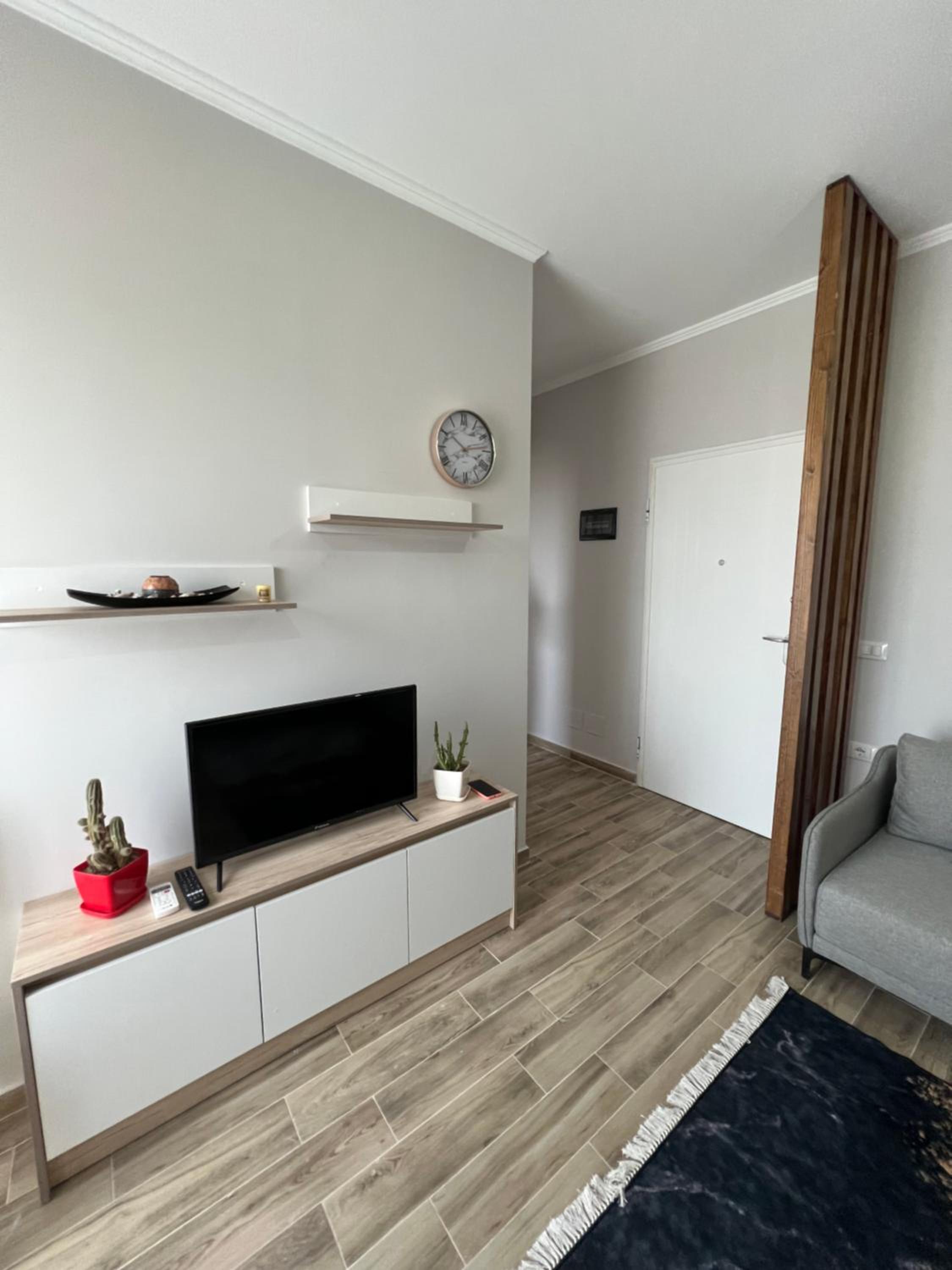 KAJL Apartment