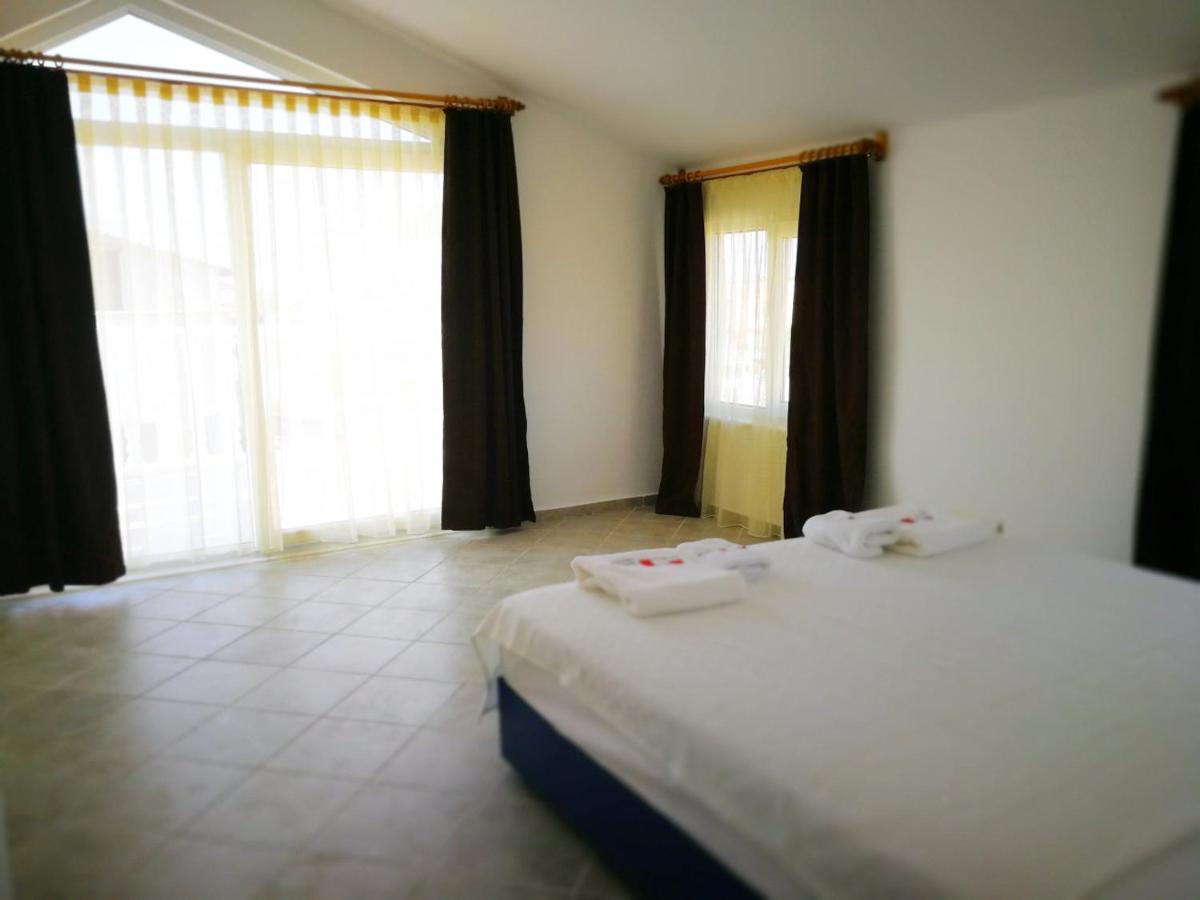 Belek Vacations - Fascinating Villa with Private Pool in Antalya - Property Image 12