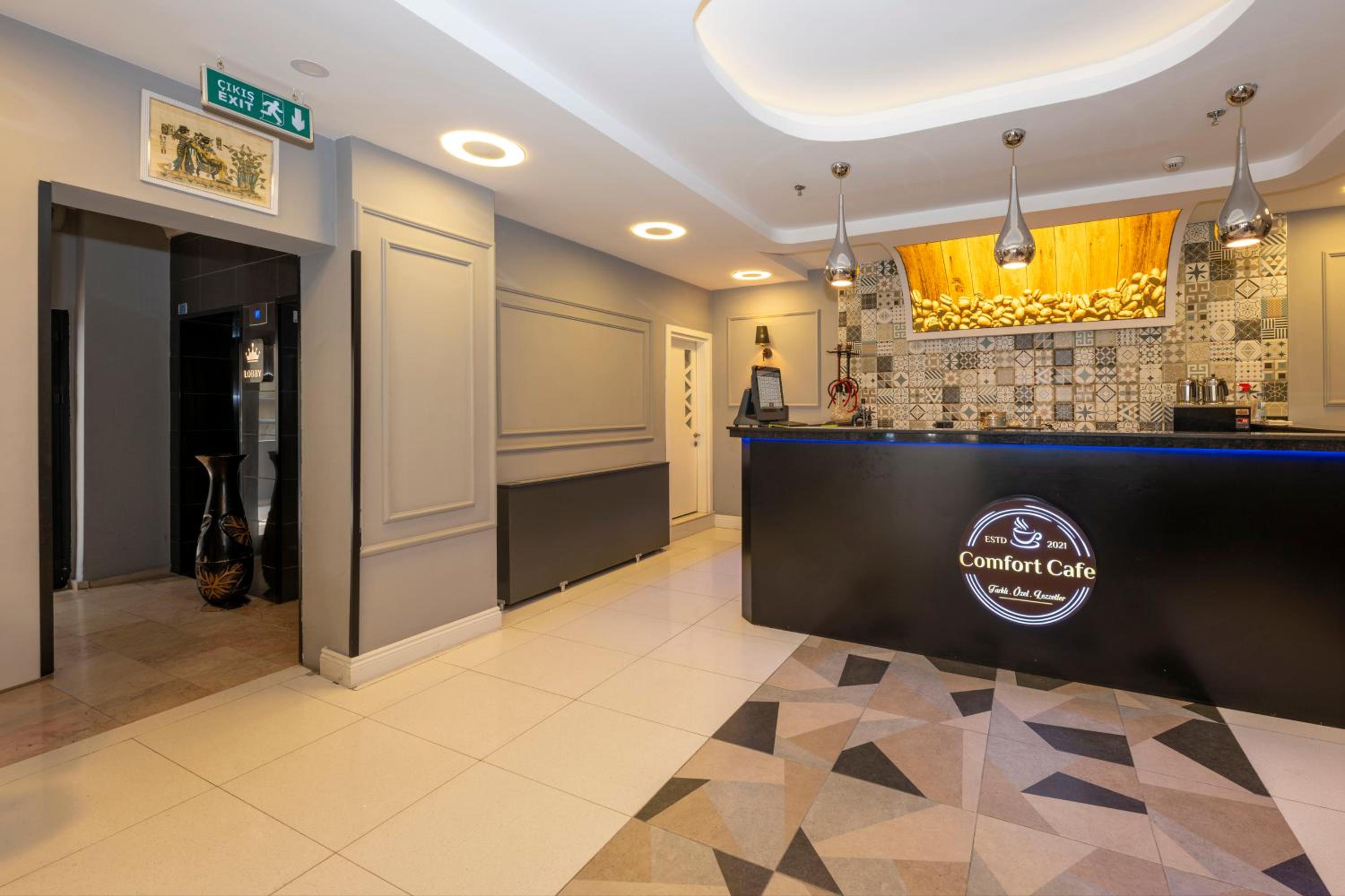 Comfort Suites Otel - Image 5