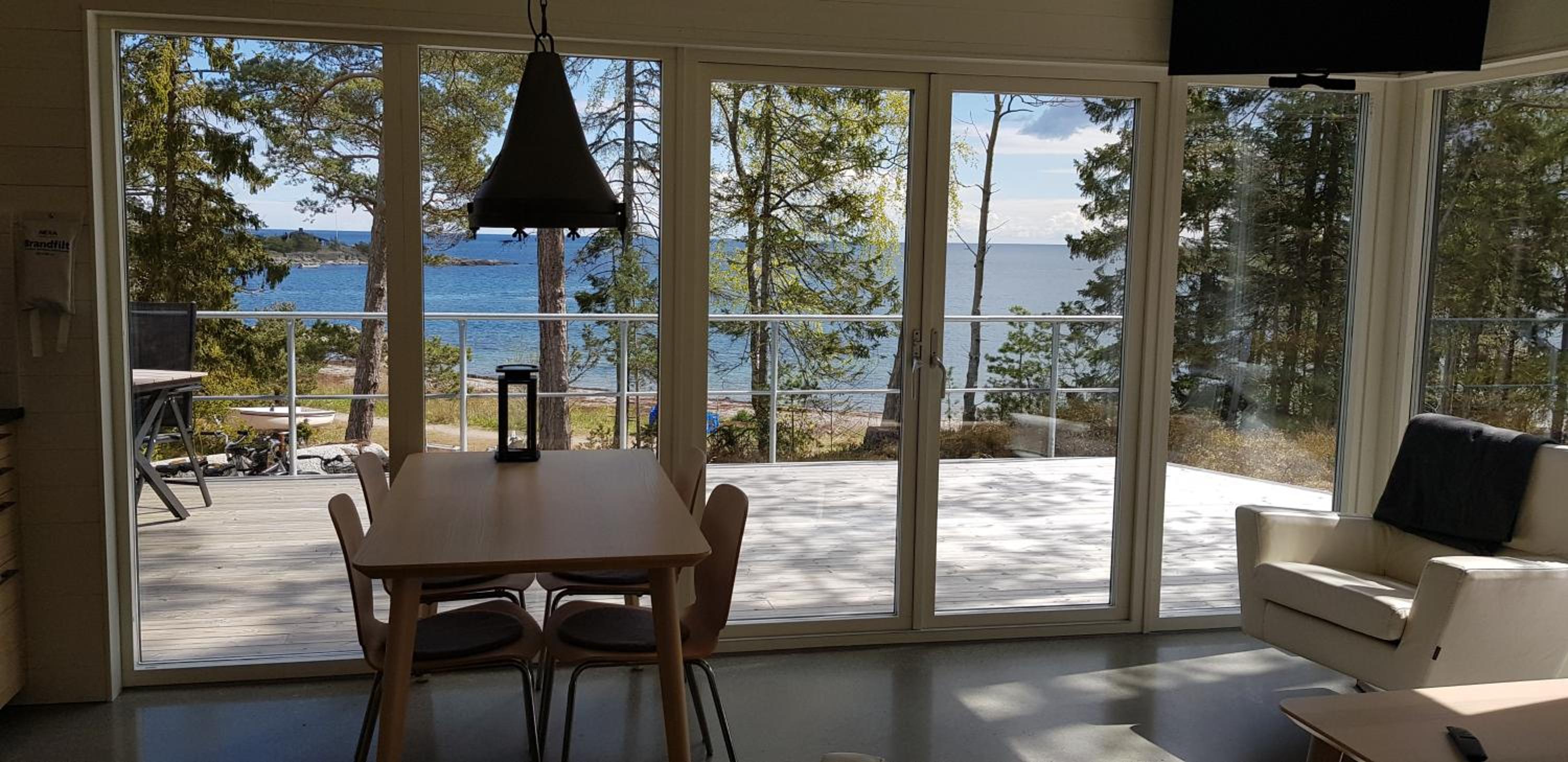 Kvarnsands Strandstugor / Kvarnsand Beach Lodges view 3