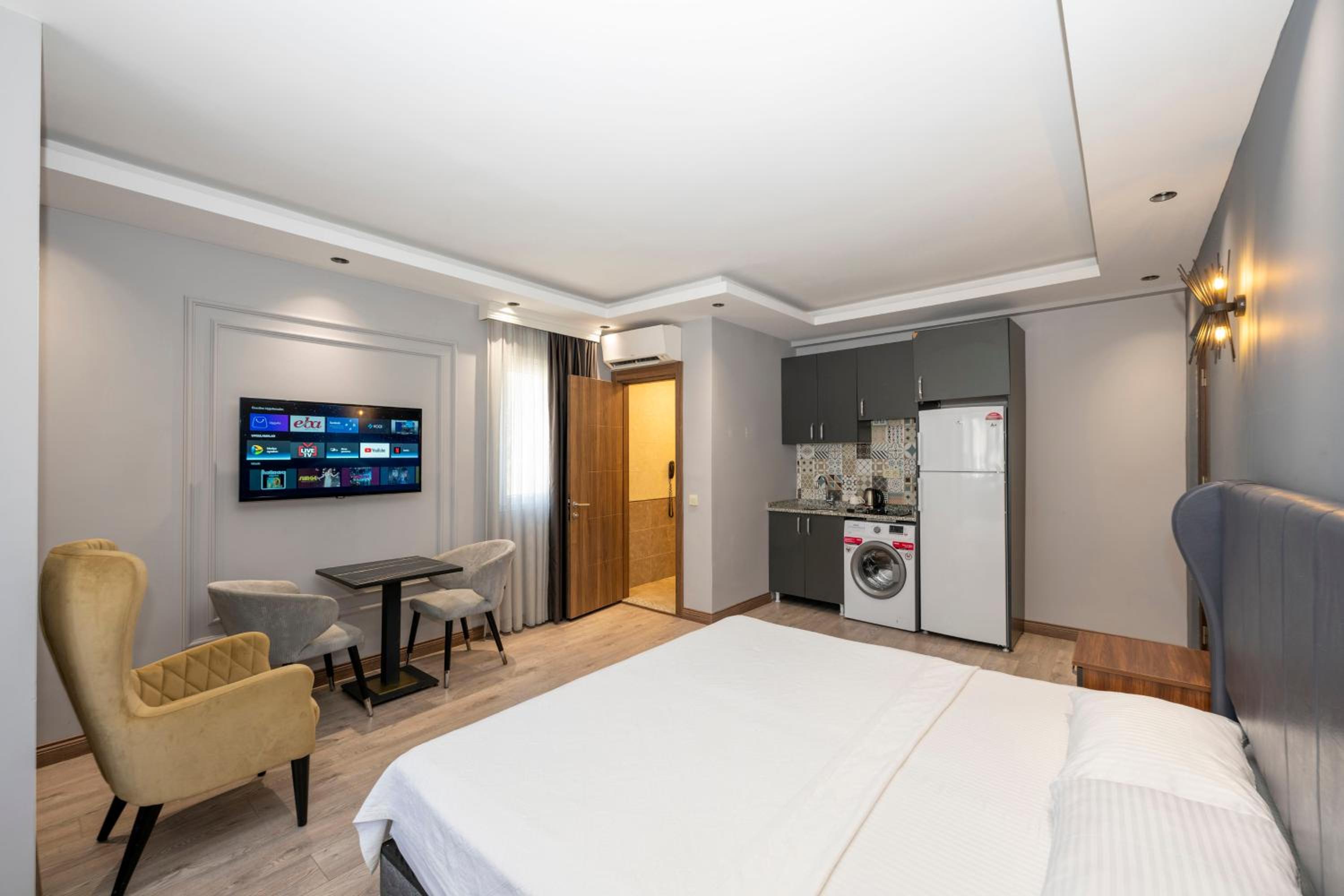 Comfort Suites Otel - Image 22