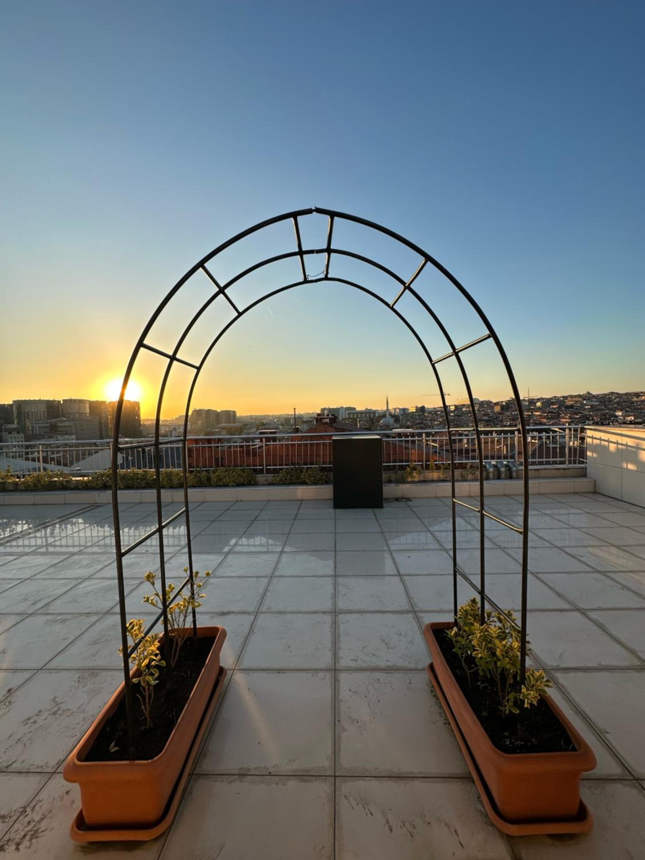 Comfort Suites Otel - Image 26