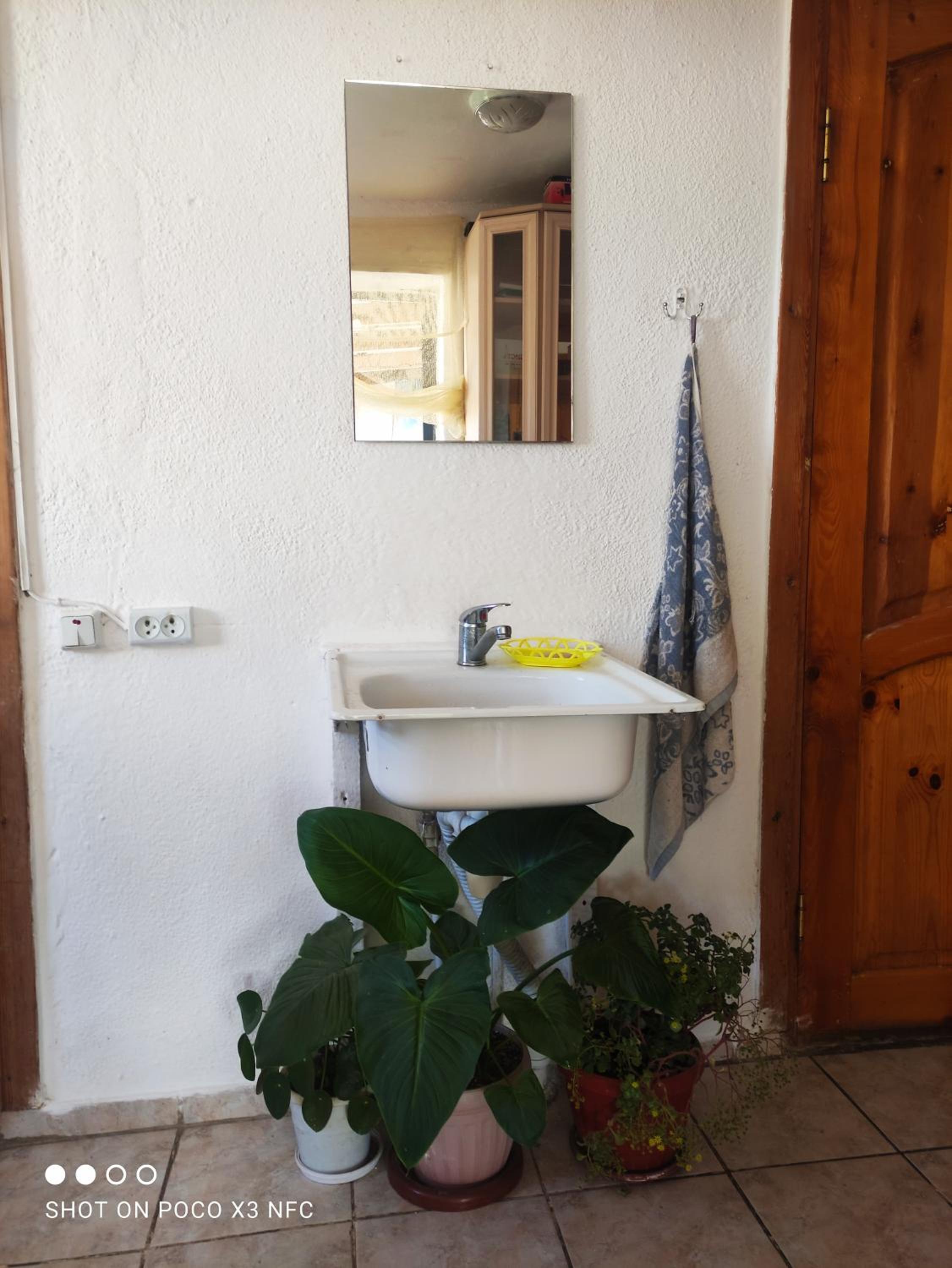 Photo 32