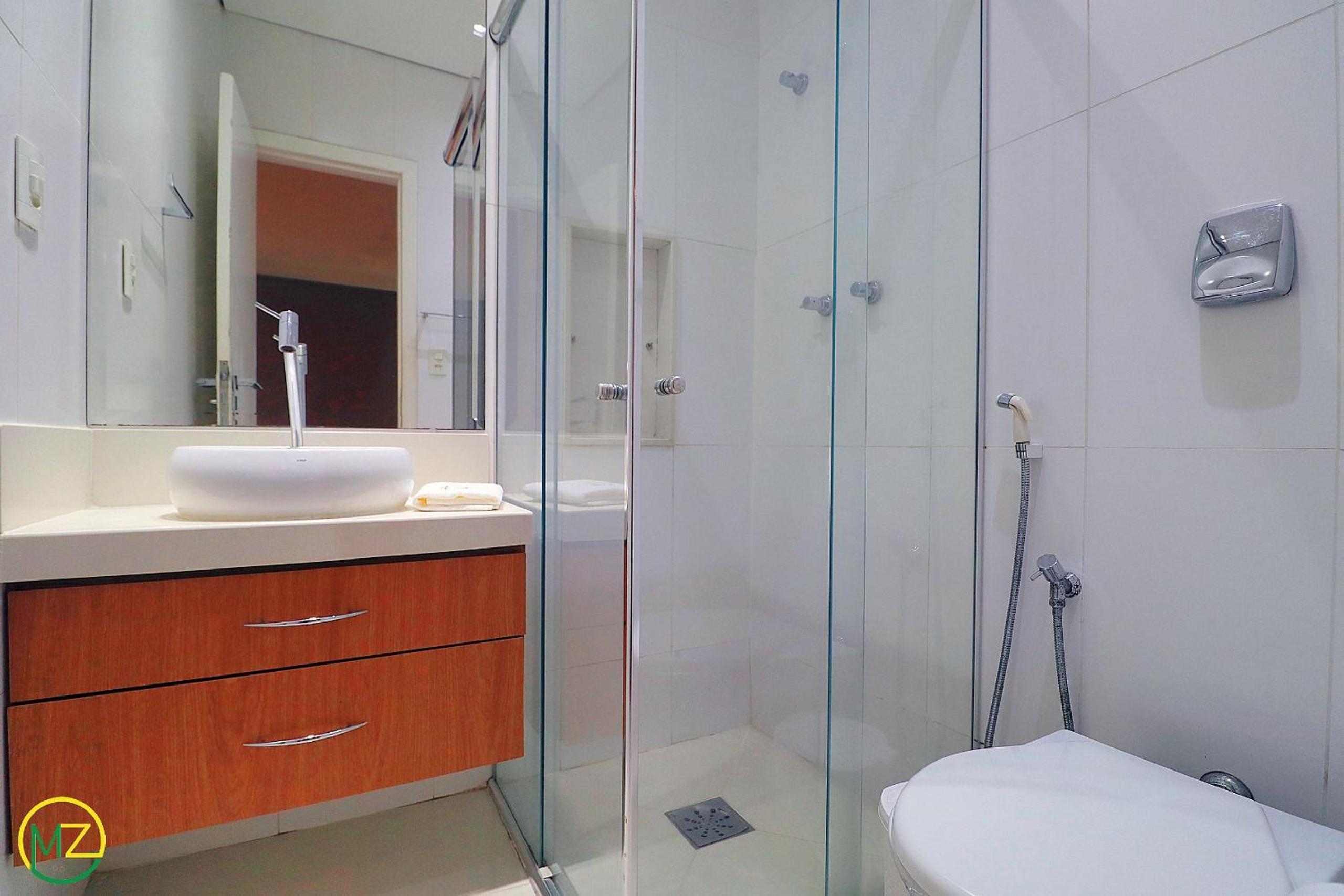 Very modern 3 bedrooms for until 10 people