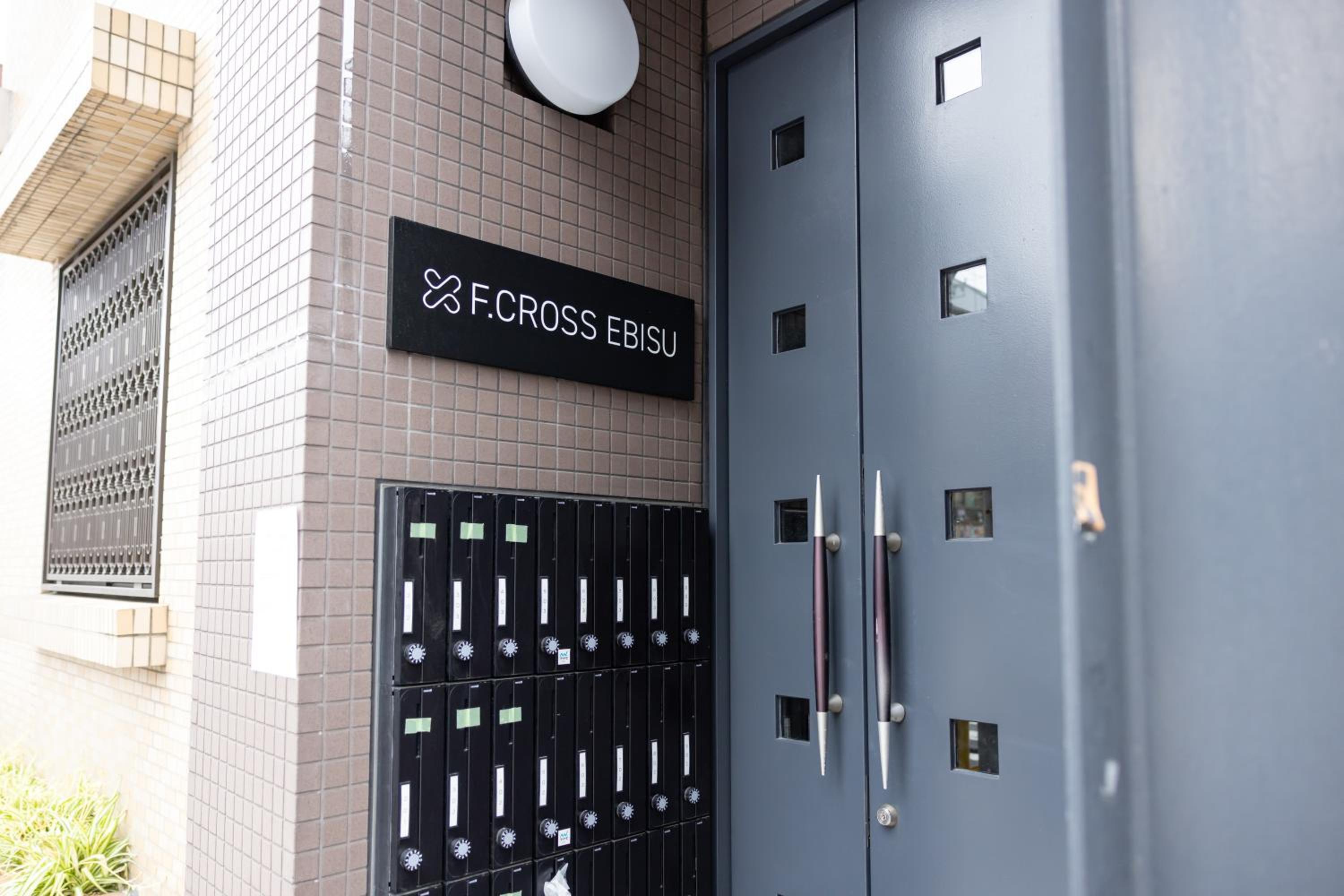 F cross EBISU