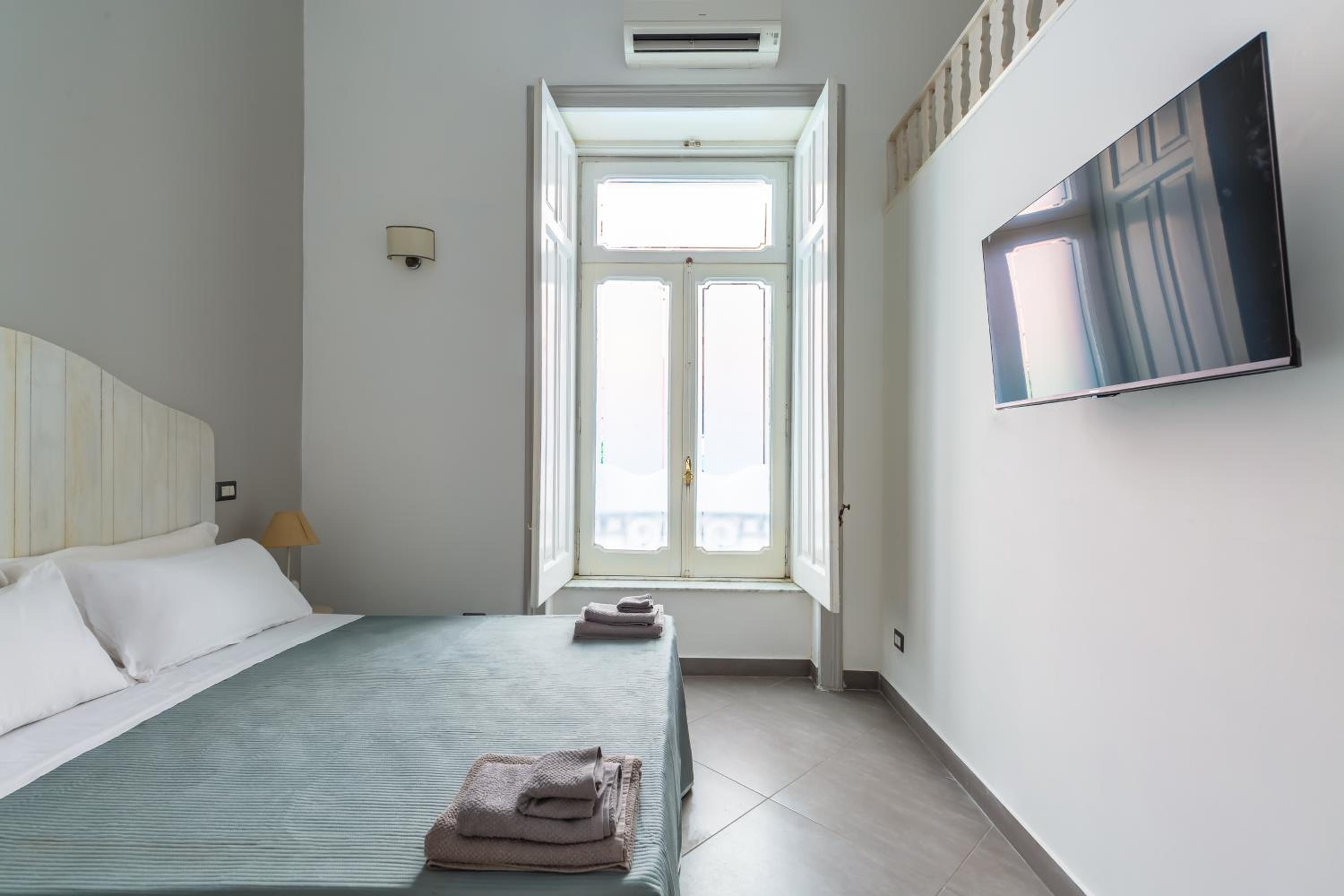 Duplex indipendente vicino al Lungomare Caracciolo