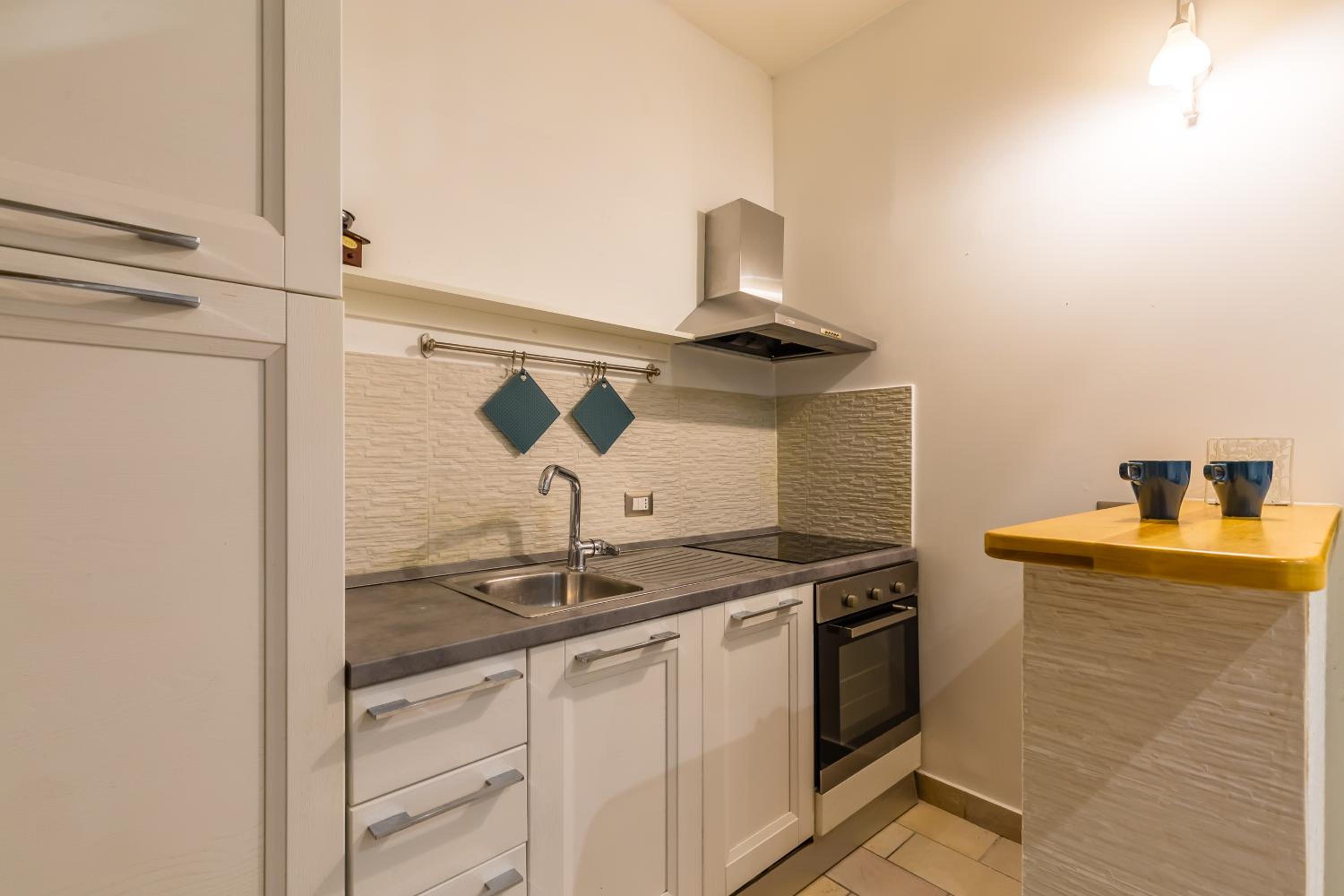 Duplex indipendente vicino al Lungomare Caracciolo