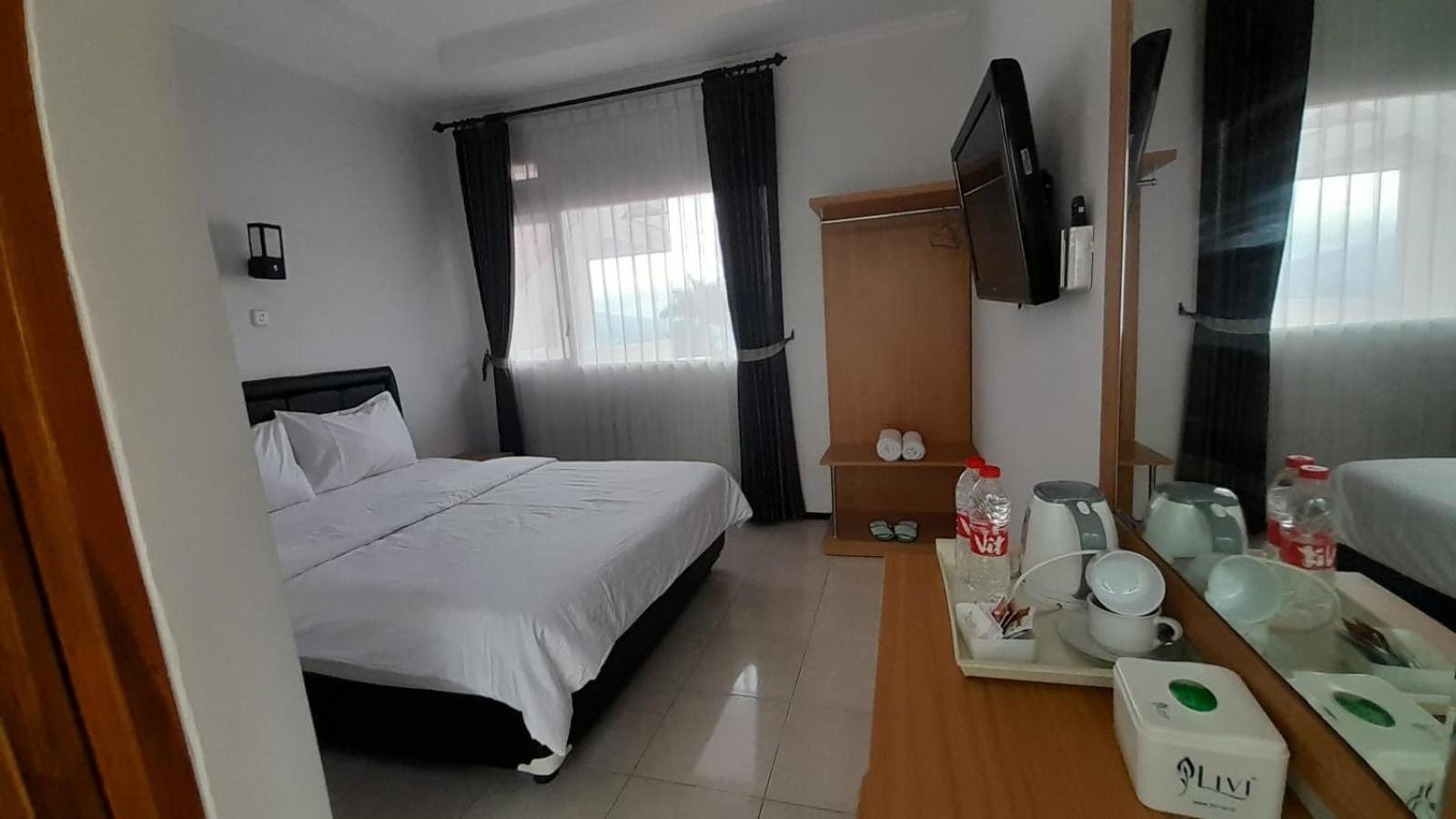 In Villa Garden Resort view 3
