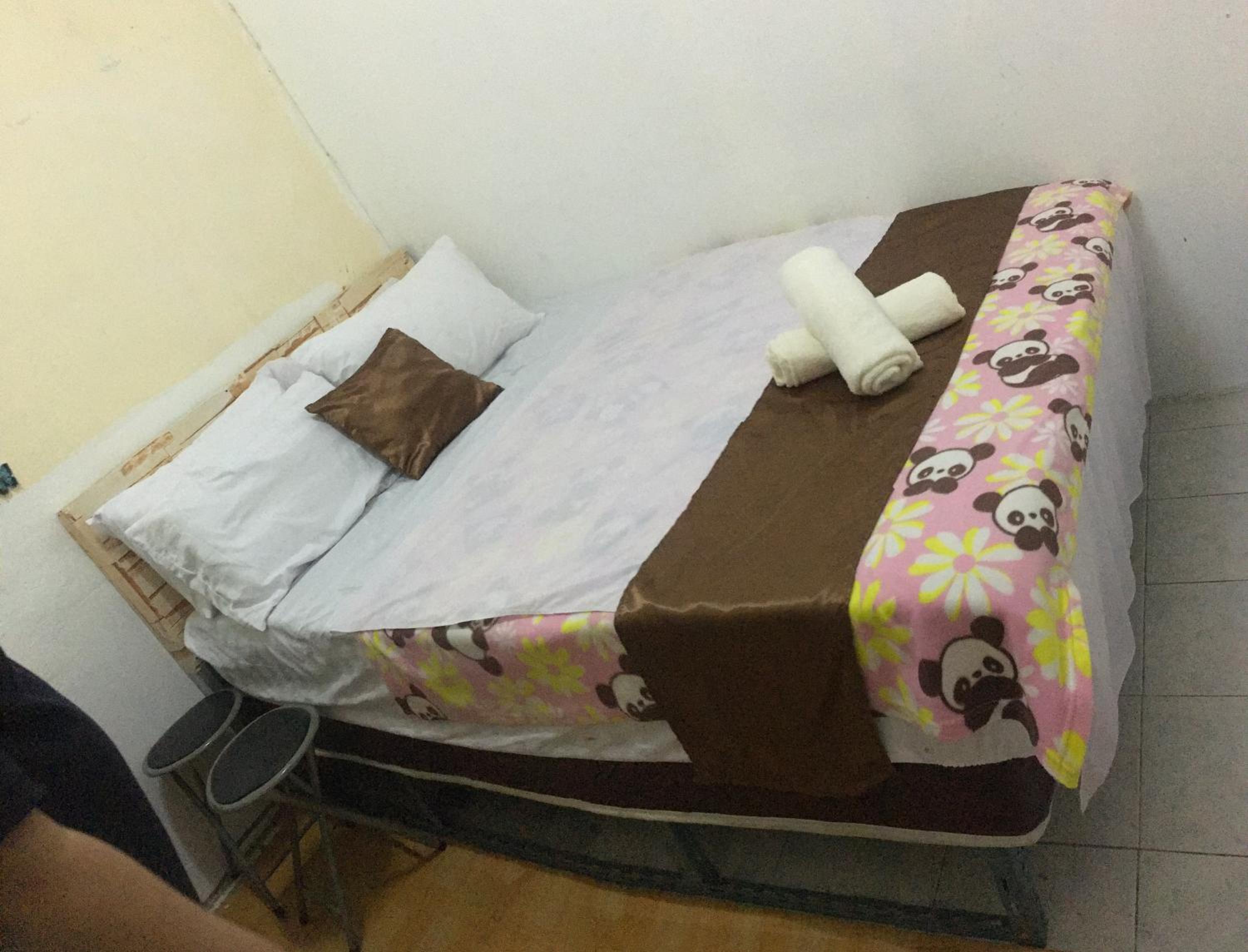 Hostel 24