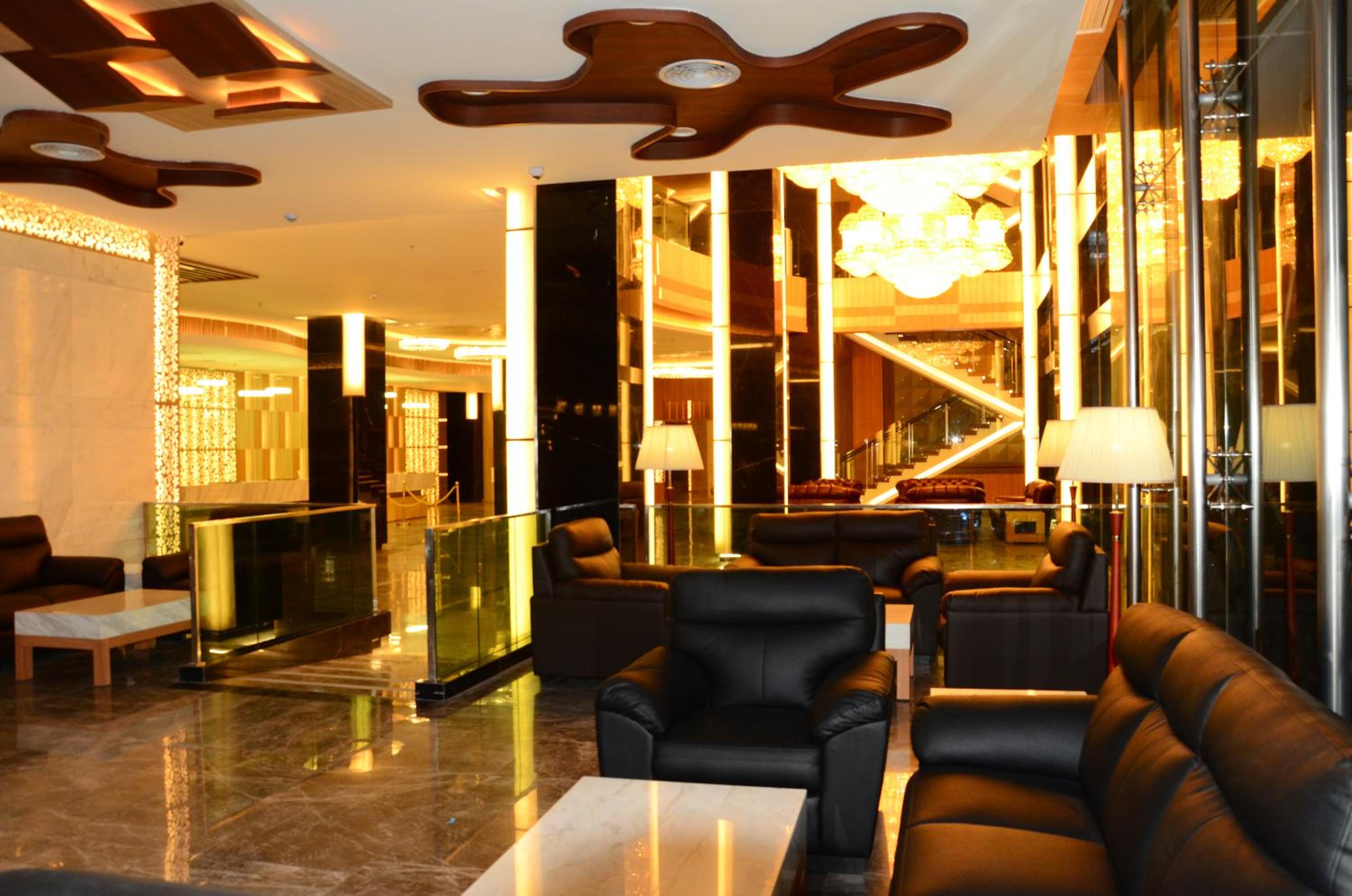 Nagoya Hill Hotel Batam 42