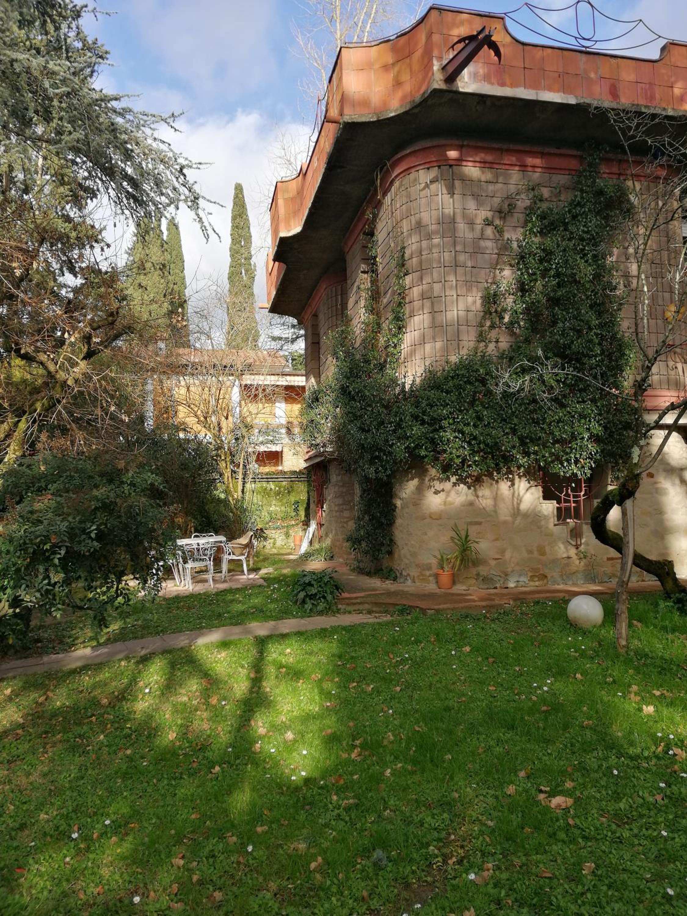 Open Space nel Parco con parcheggio gratuito