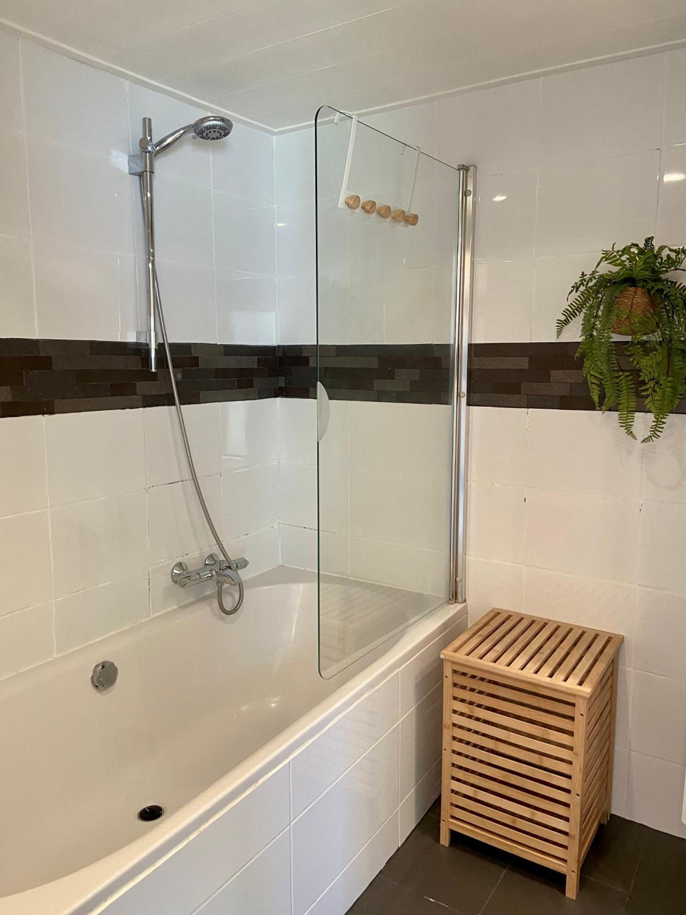 Photo 95