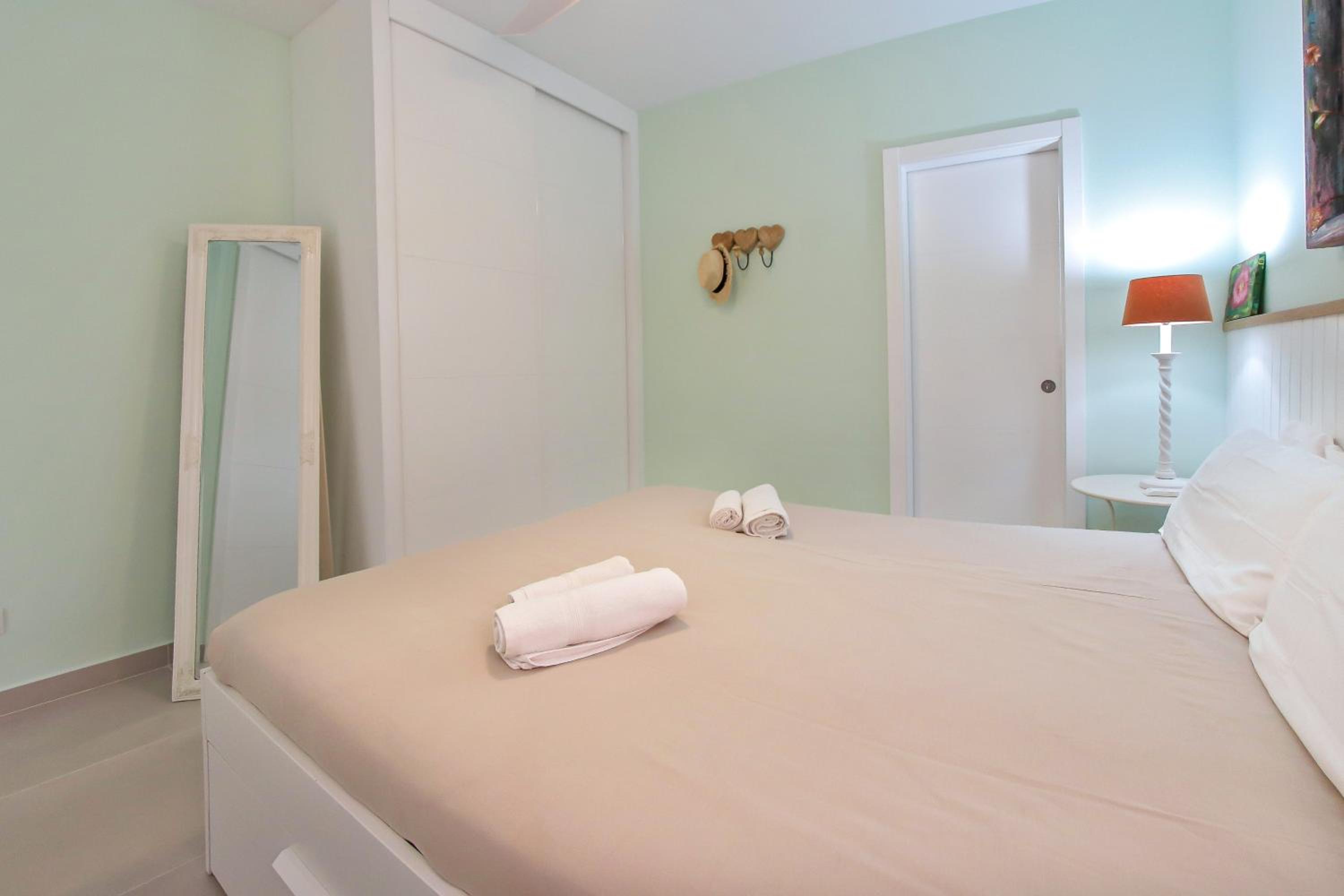 Kate Duque Fantastic apartment with lovely Pool