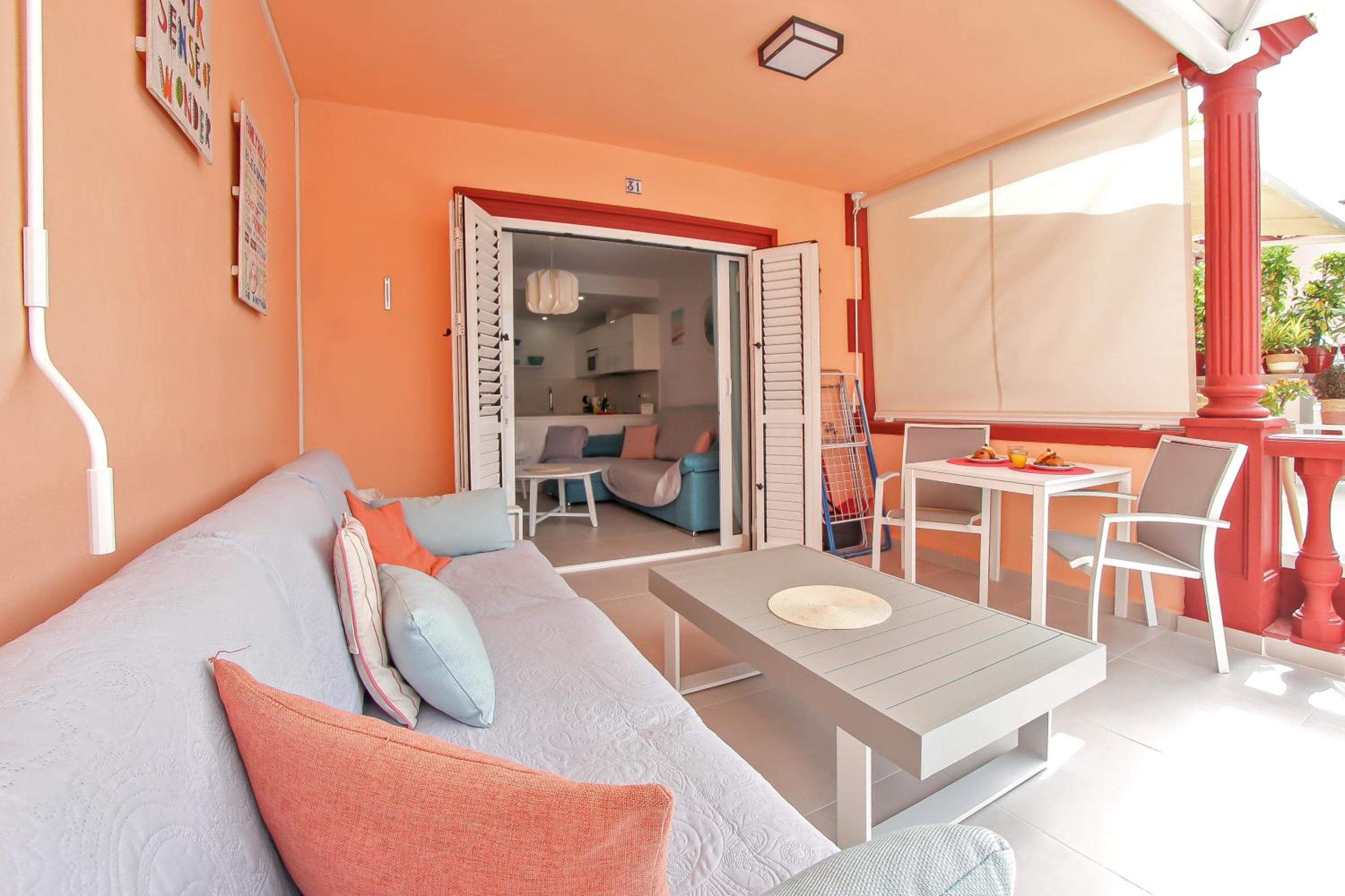 Kate Duque Fantastic apartment with lovely Pool