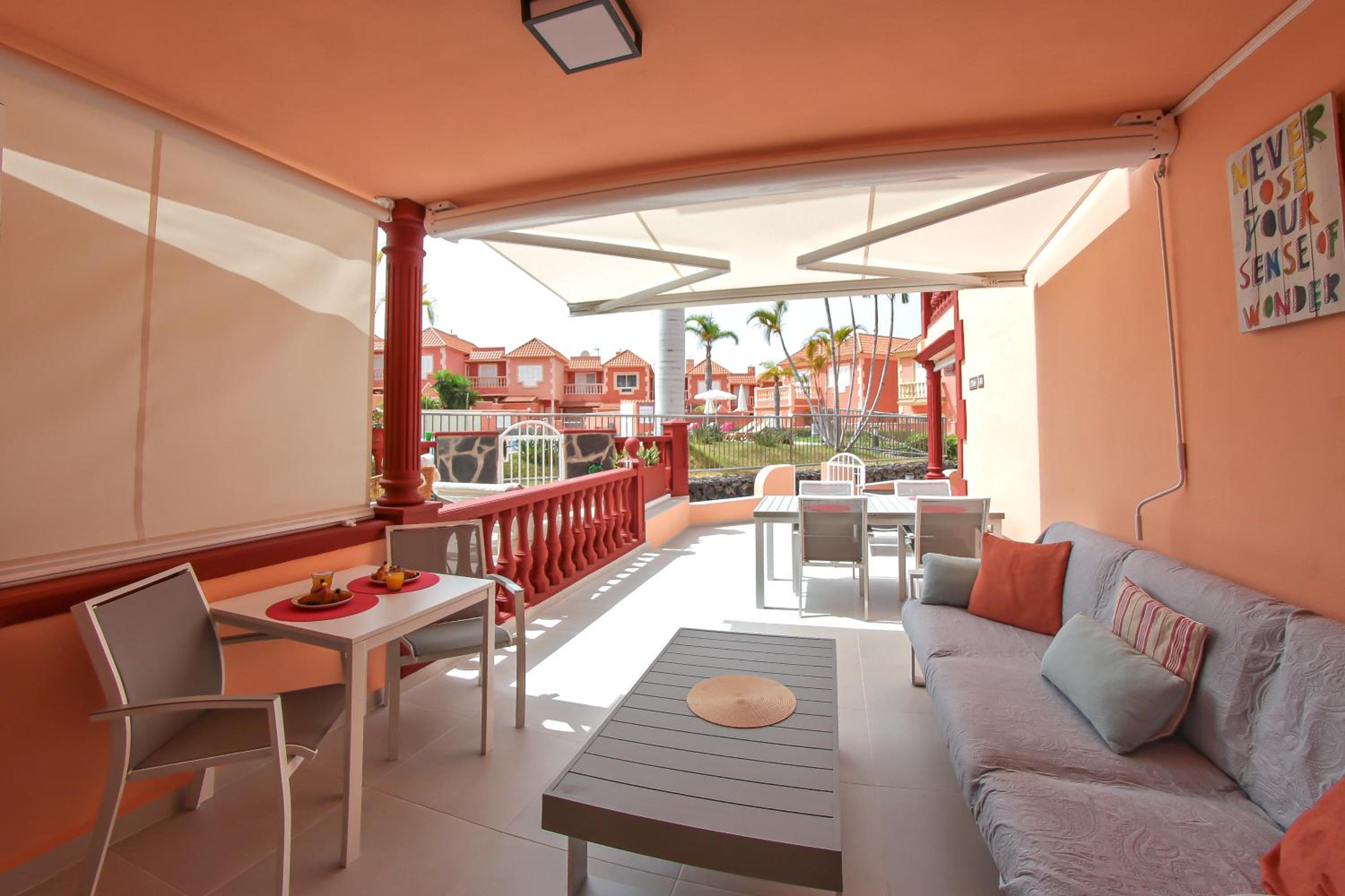 Kate Duque Fantastic apartment with lovely Pool