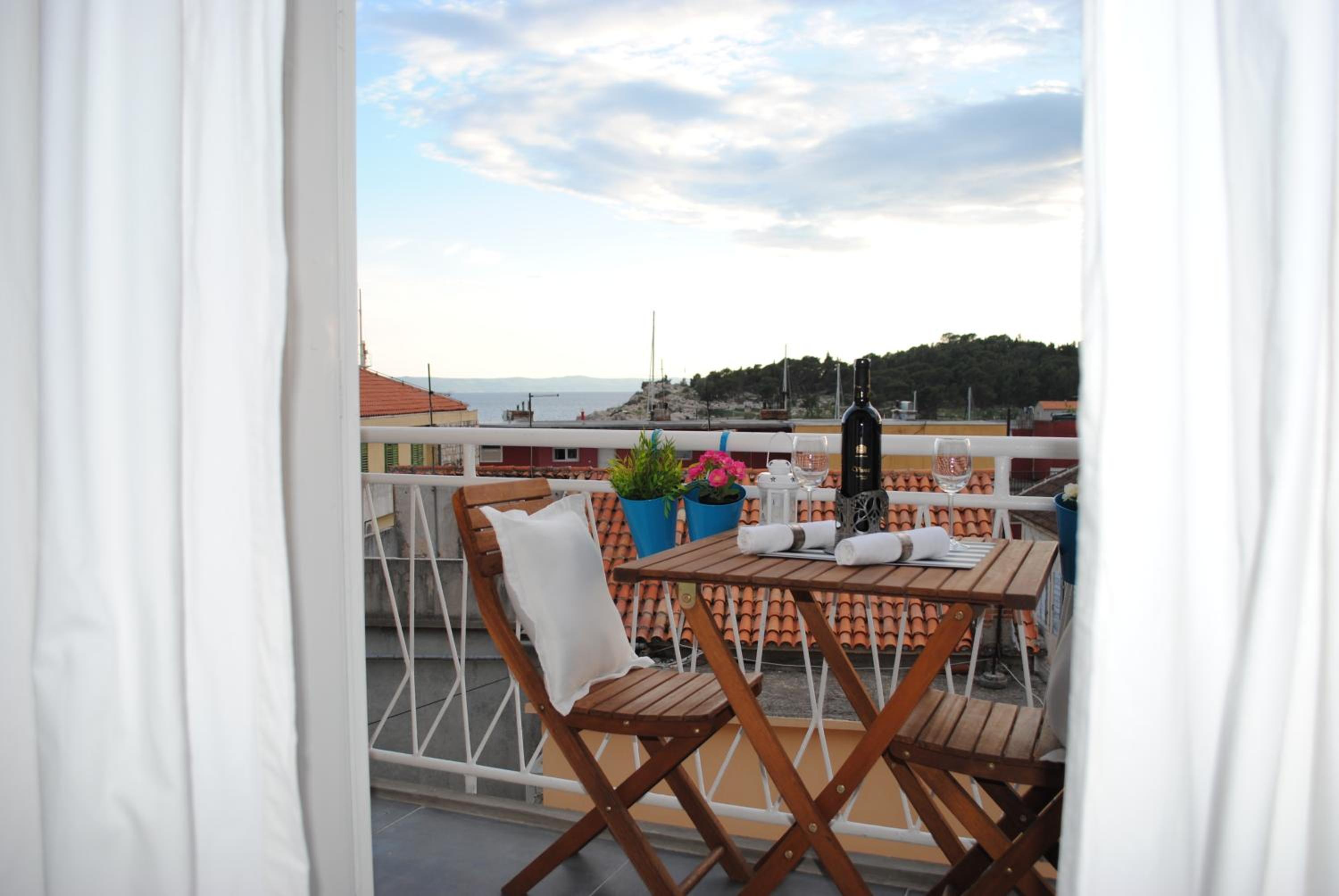 Apartment Optimist en Makarska — balance & terrace