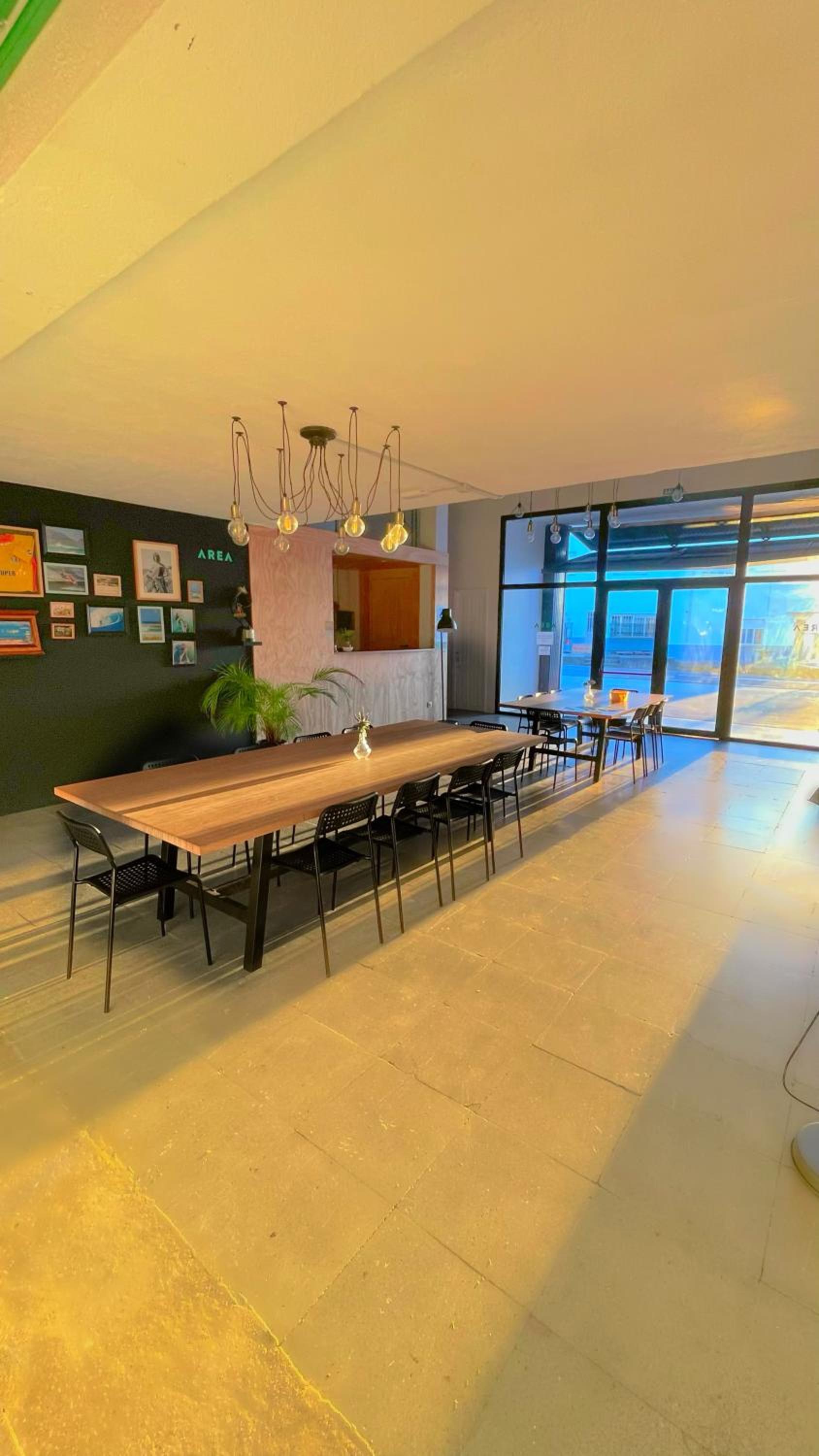 Area Surf House view 5