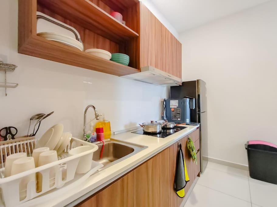 Kenwingston Platz Signature Suites by Manhattan Group