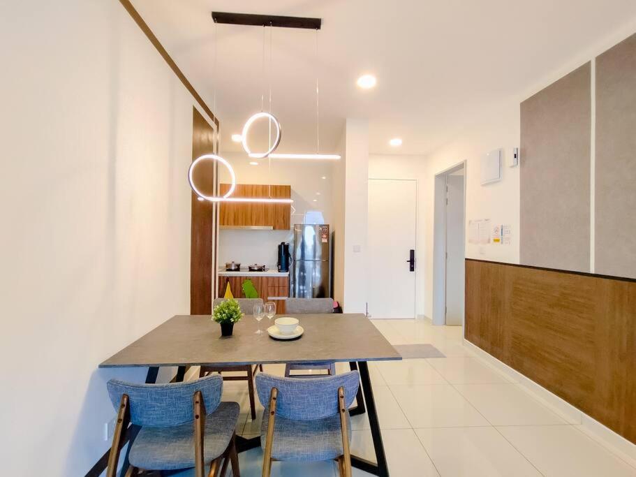 Kenwingston Platz Signature Suites by Manhattan Group