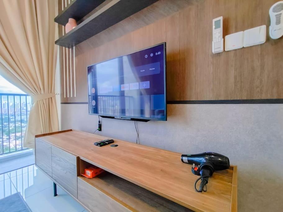 Kenwingston Platz Signature Suites by Manhattan Group