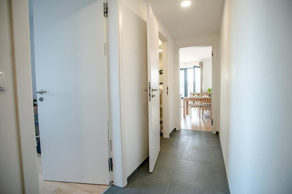 FREE PARKING- Newly built Apartment