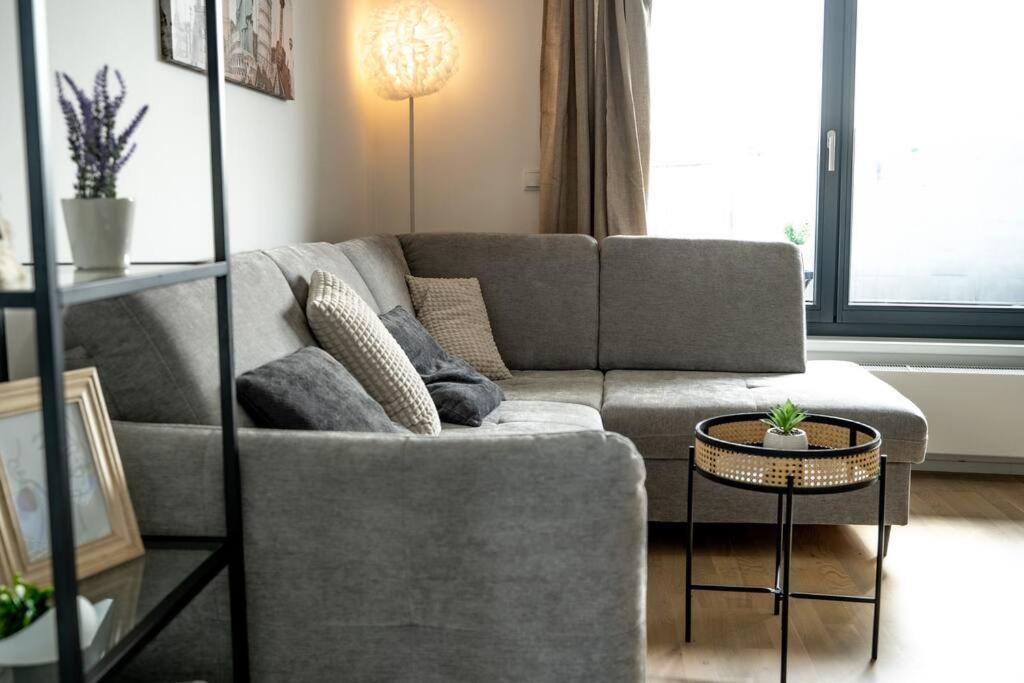 FREE PARKING- Newly built Apartment