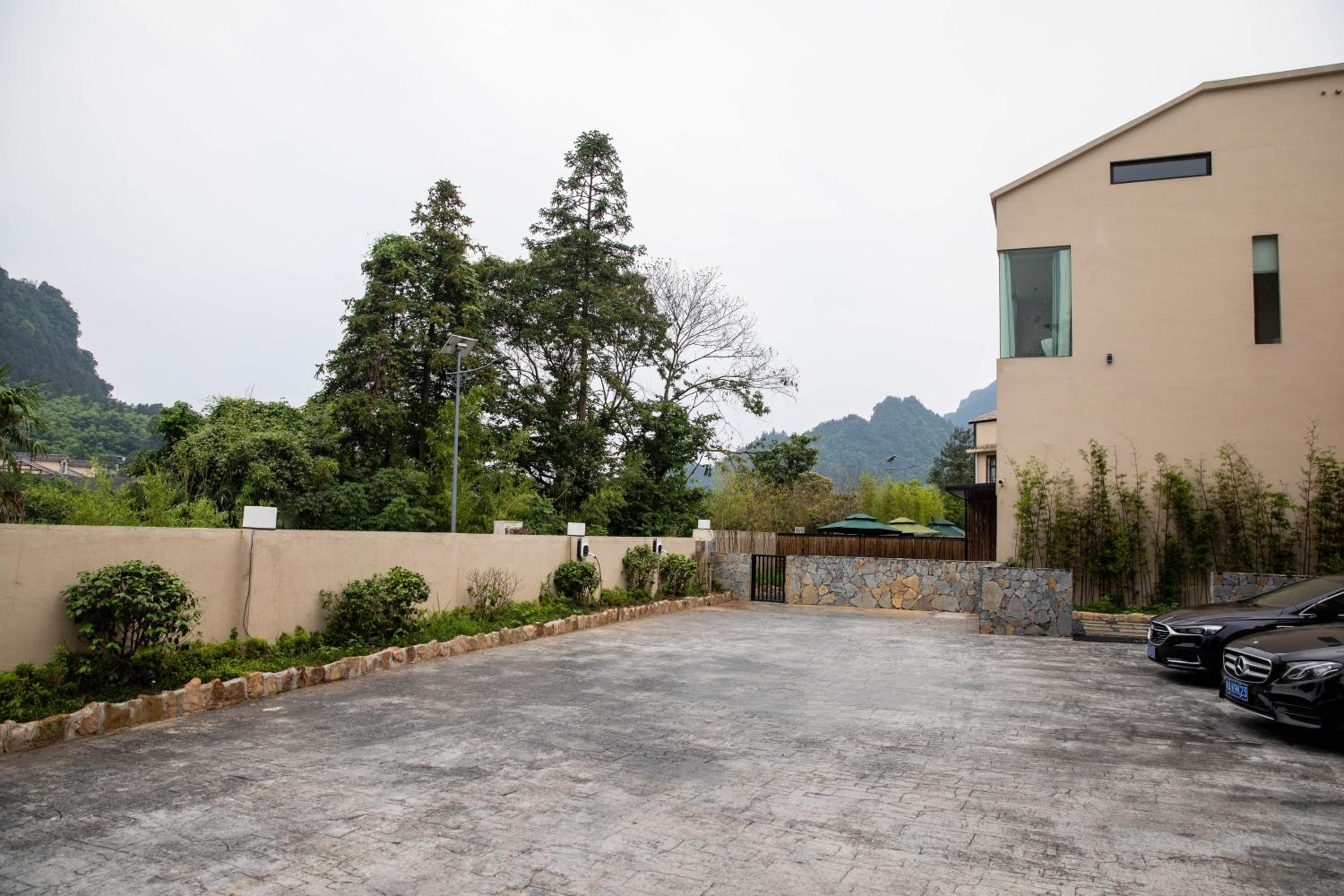 Pandora Annica Villa