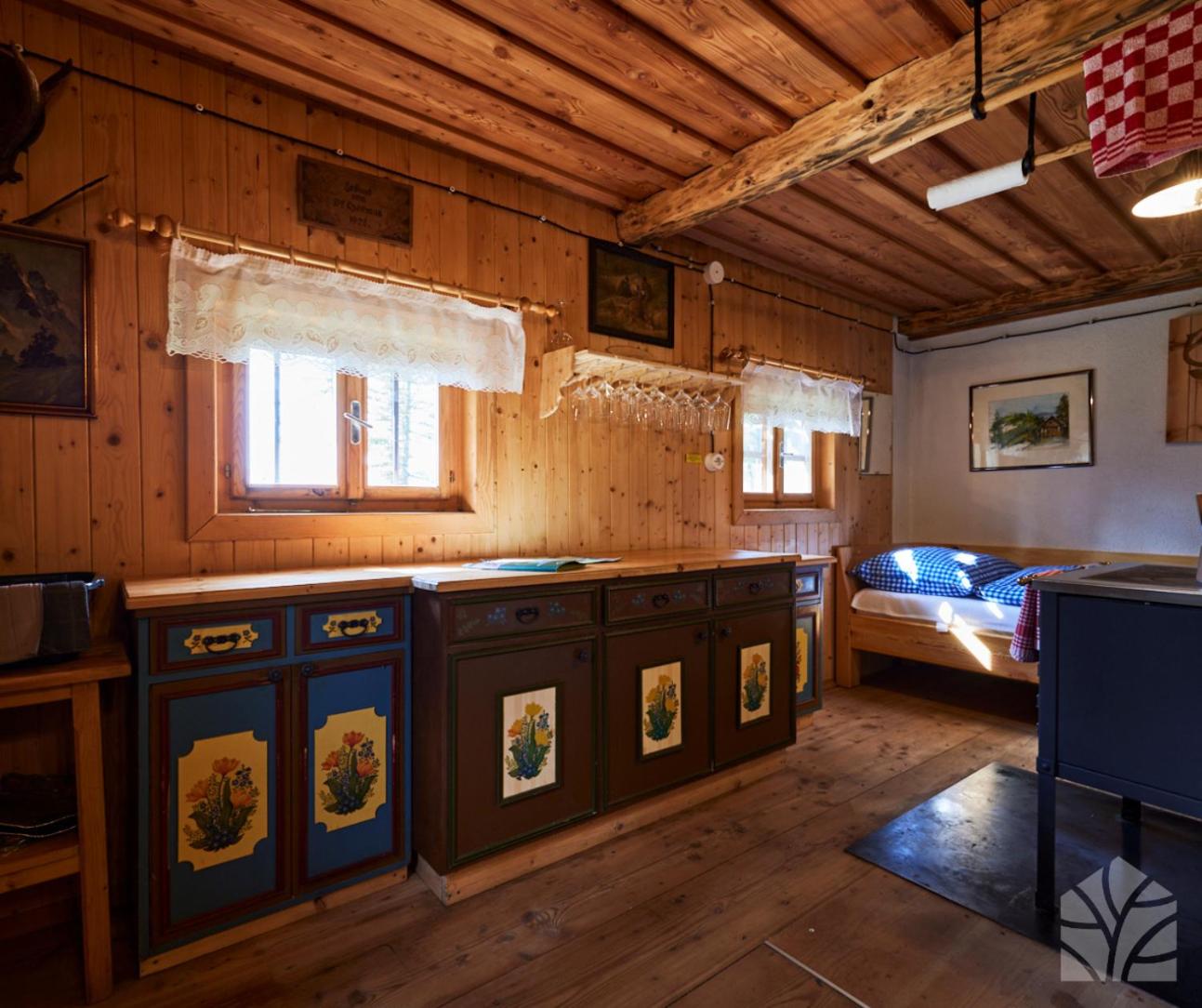 Waldhütte KOSAK - jetzt neu mit Bad & WC