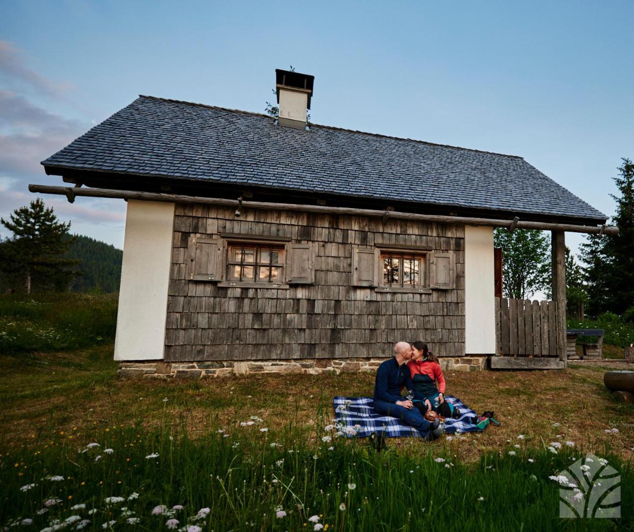 Waldhütte KOSAK - jetzt neu mit Bad & WC